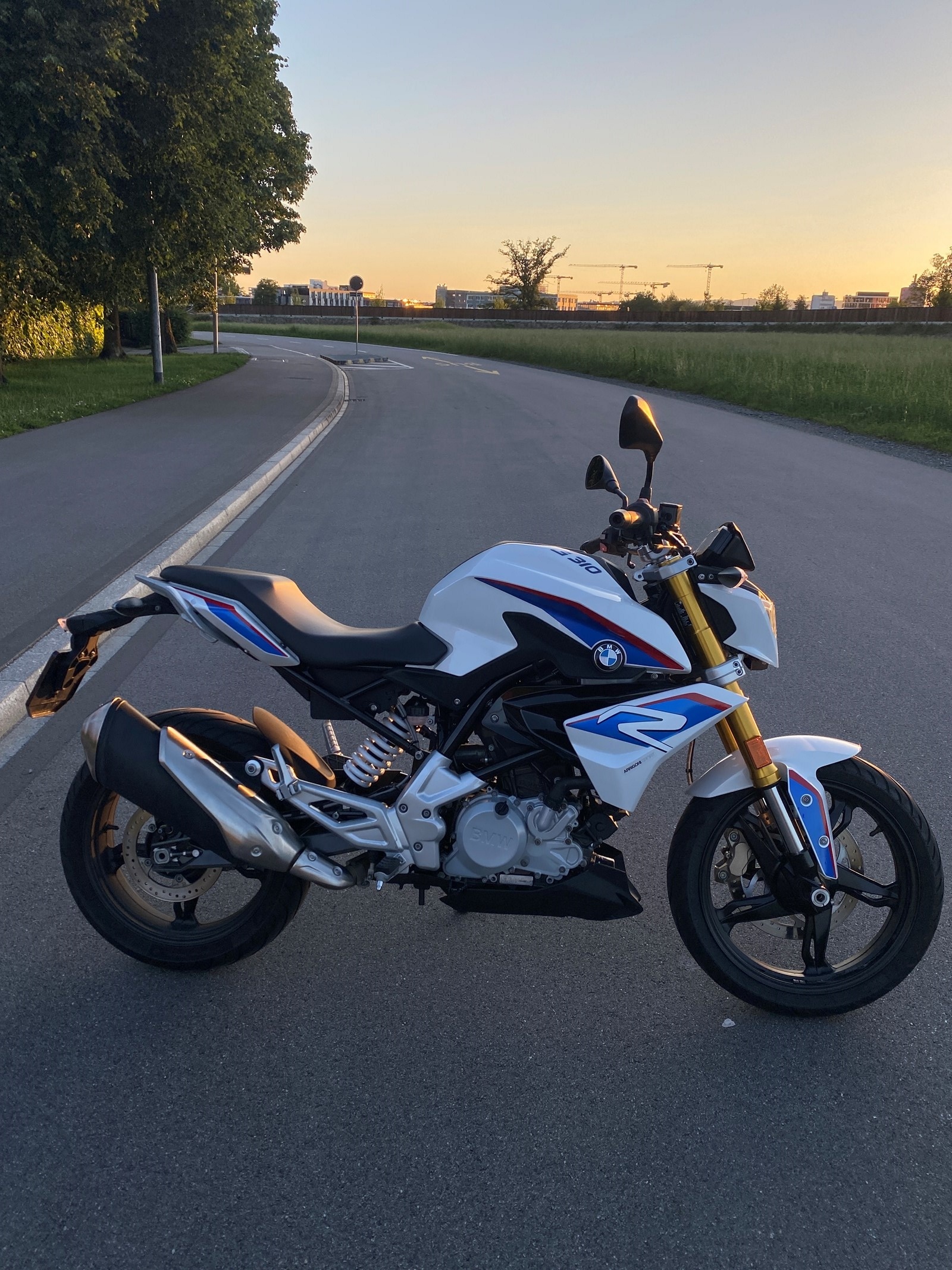 BMW G 310 R, Auto vehicle, Buying options, Motoscout24, 1600x2140 HD Handy