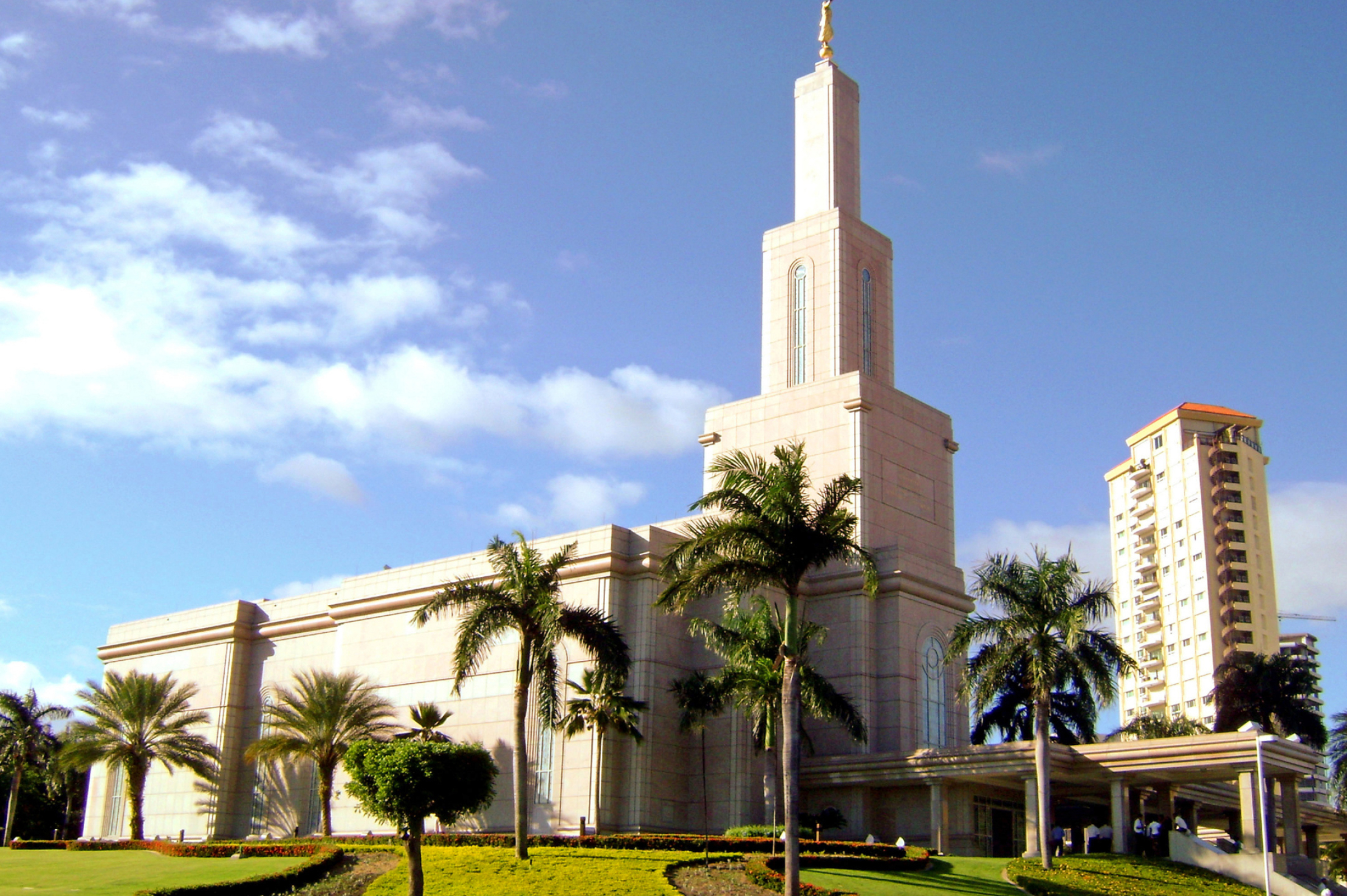 Santo Domingo, Dominican Republic Temple, 2410x1600 HD Desktop