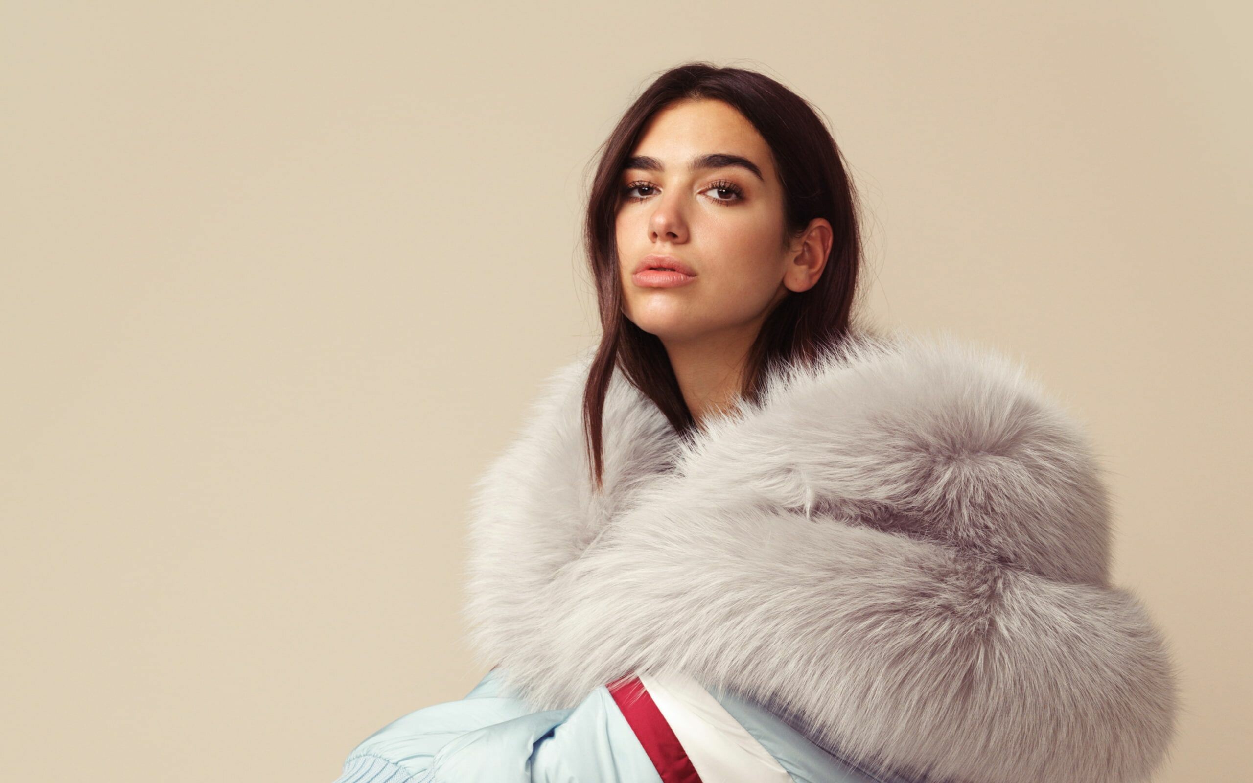 Dua Lipa: British singer, "Levitating", featuring DaBaby, was released on 1 October 2020. 2560x1600 HD Wallpaper.