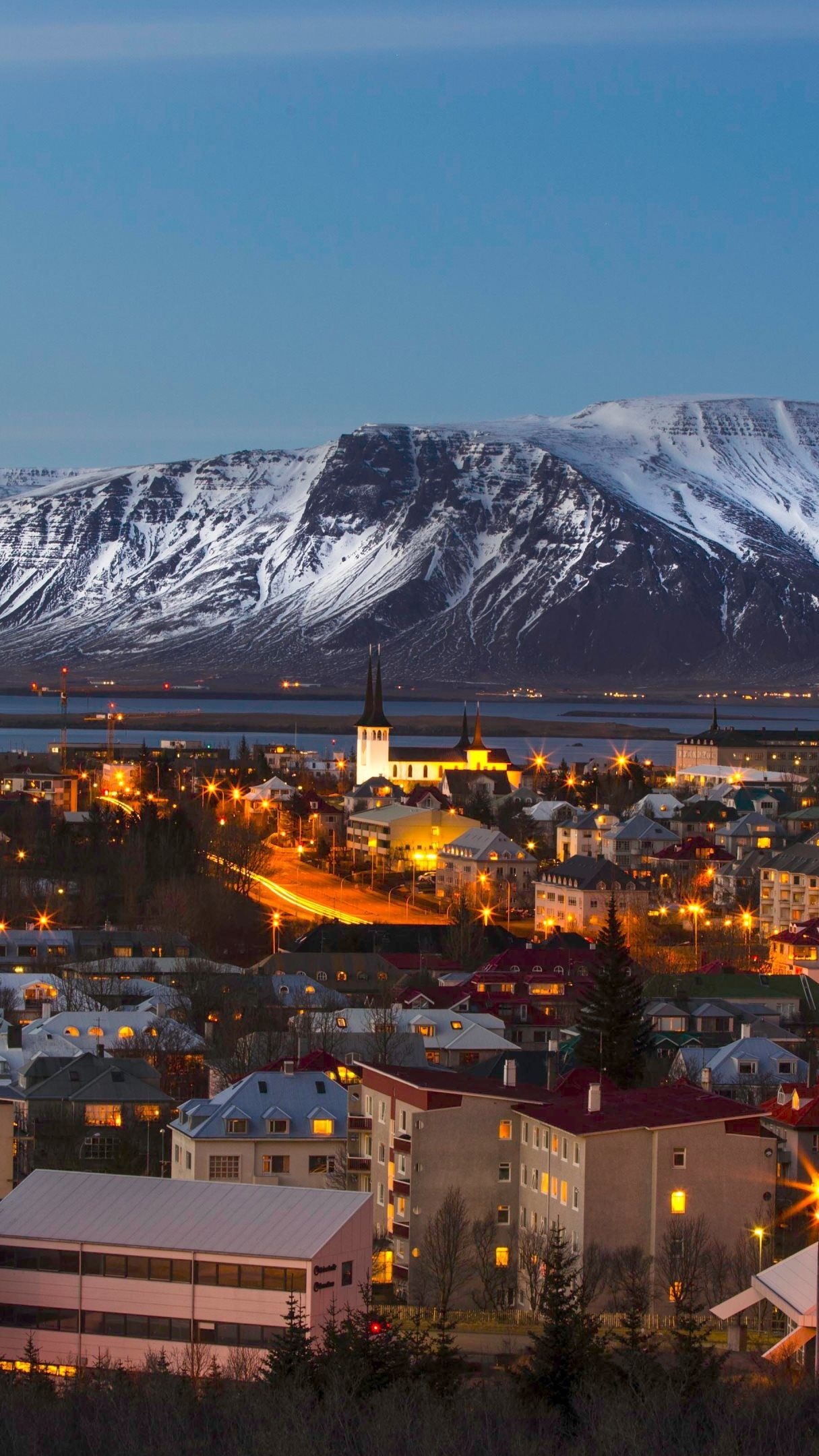 Reykjavik, Cityscape and Mount Esja, Wallpaper image, 1220x2160 HD Handy
