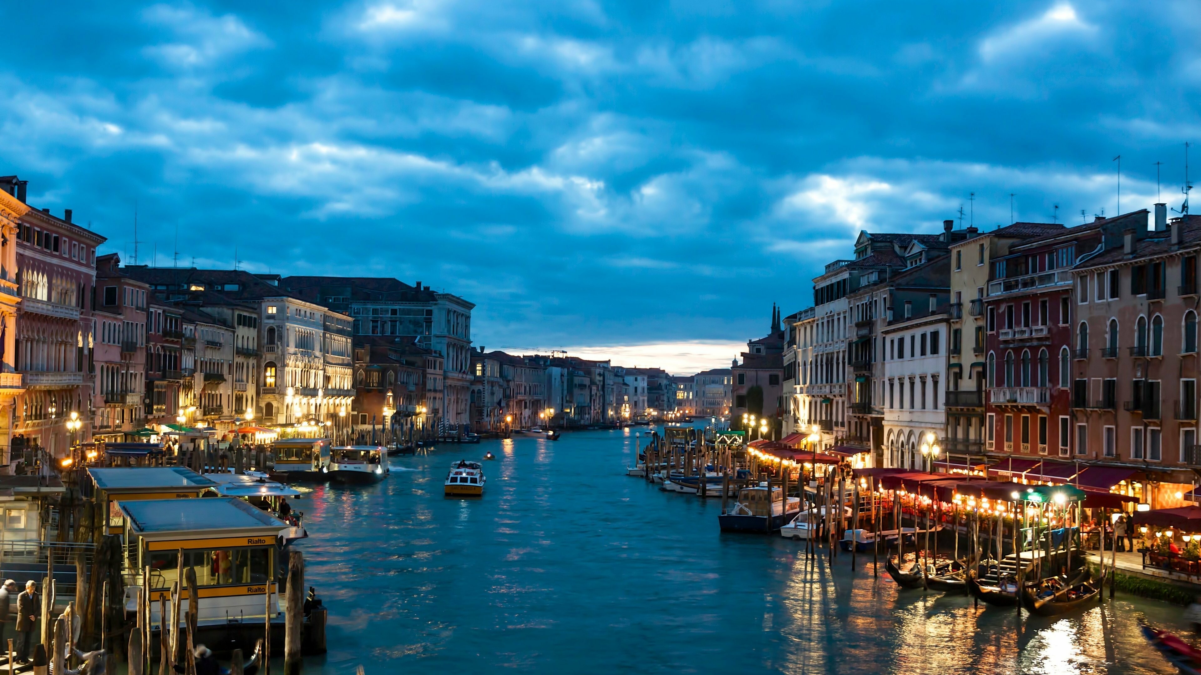 Italy: The tenth-largest country in Europe by land area, Venice. 3840x2160 4K Wallpaper.