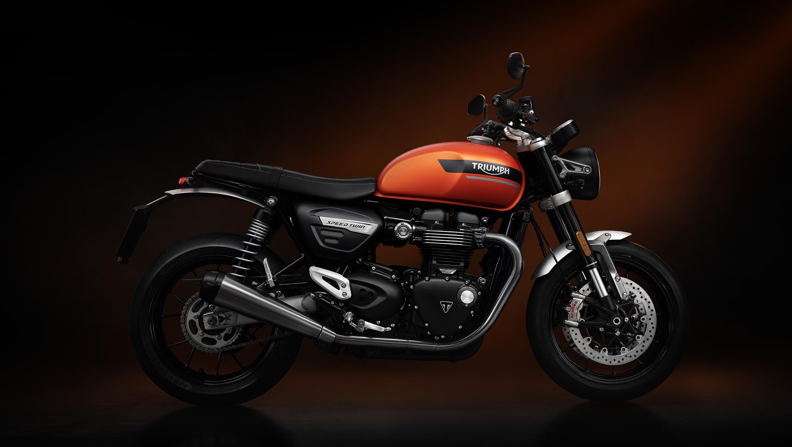 Triumph Speed Twin, Changes in series, Modern classic, Exciting updates, 2560x1450 HD Desktop
