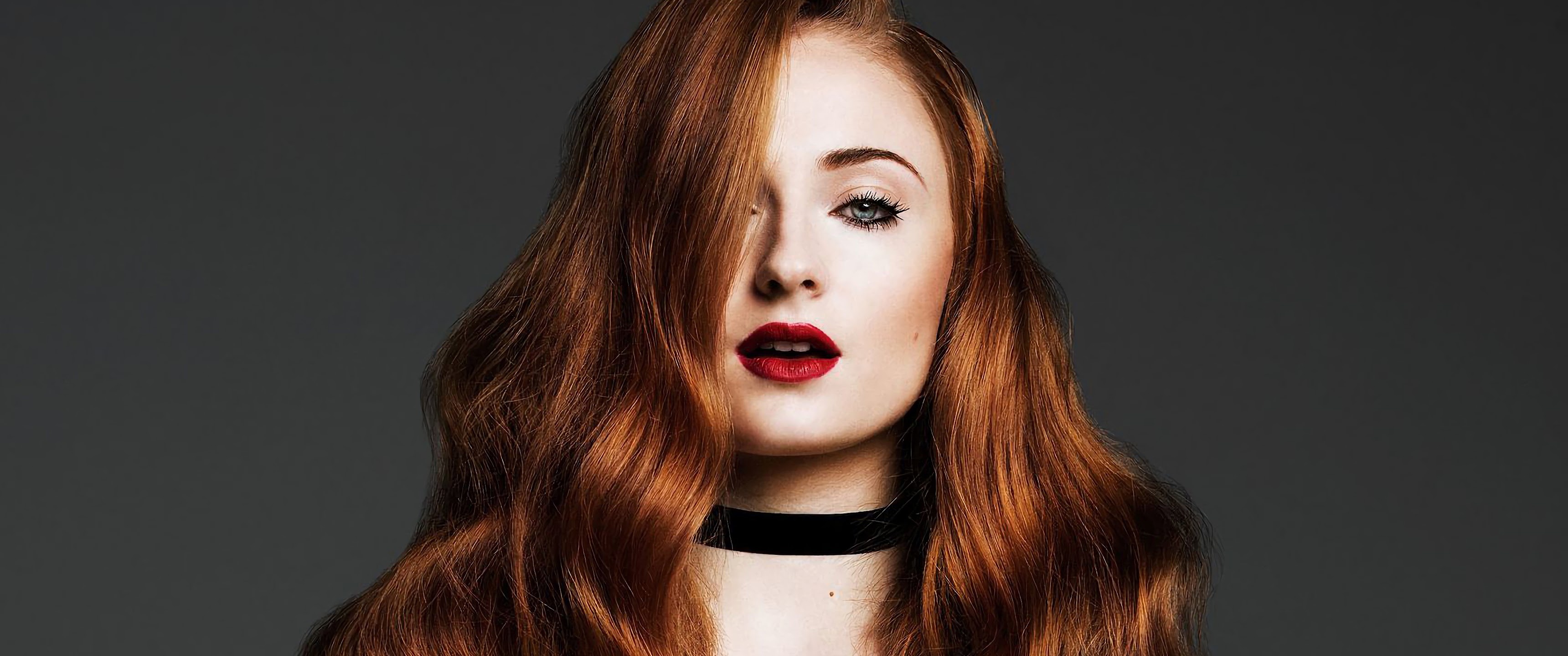 Sophie Turner: Was nominated for Choice Sci-Fi Movie Actress at 2019 Teen Choice Awards. 3440x1440 Dual Screen Background.