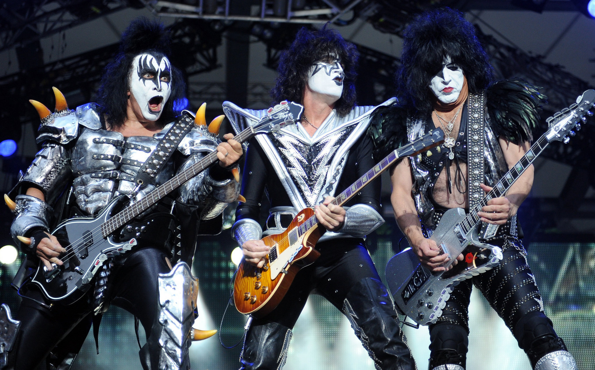 KISS Band, Gene Simmons wallpapers, Ultimate fan collection, Band member tribute, 2050x1280 HD Desktop
