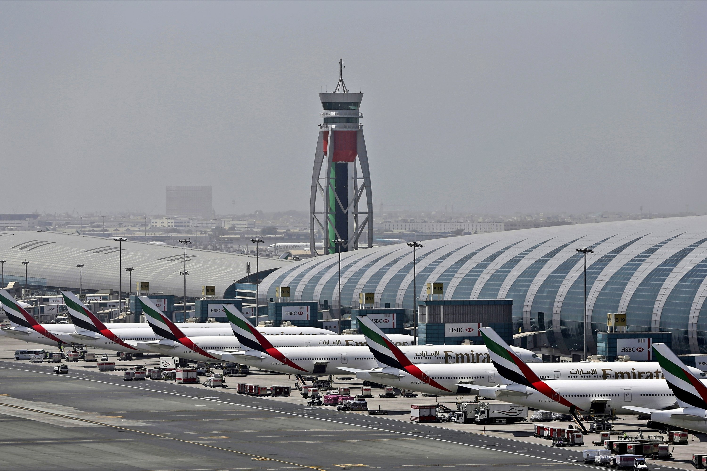 Dubai airport, World's no 1, International travel, AP news, 3000x2000 HD Desktop