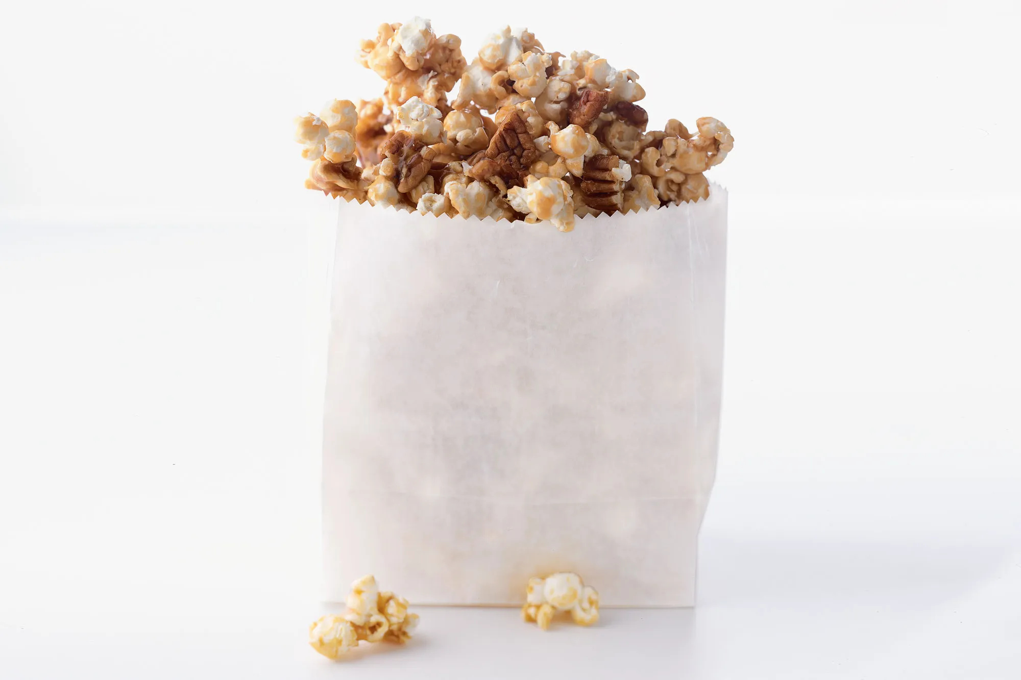 Popcorn, Maple pecan flavor, Gourmet recipe, Epicurious, 2000x1340 HD Desktop