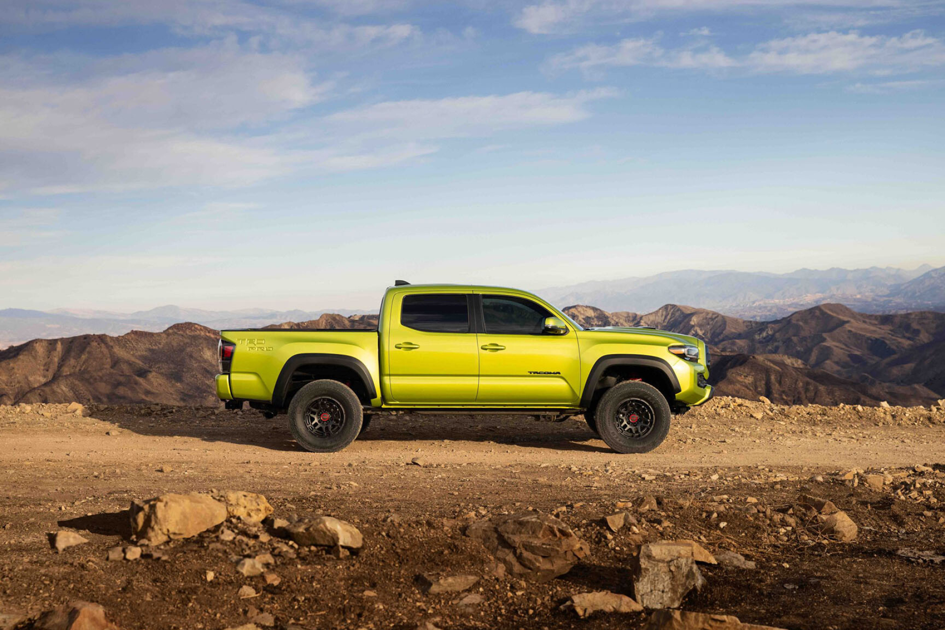 Toyota Tacoma: 2022 TRD Pro Trail Model, Japanese off-road cars. 1920x1280 HD Background.