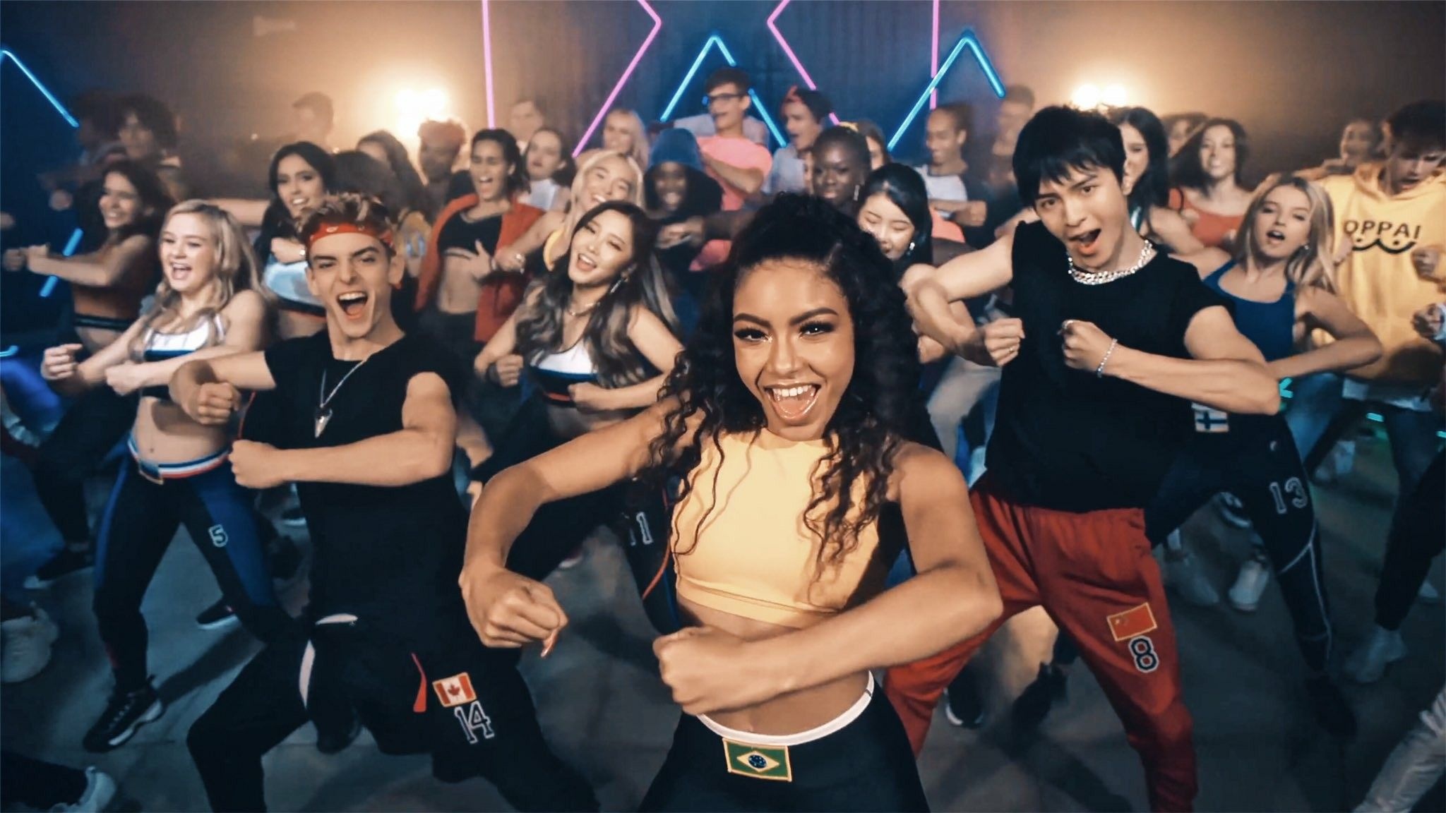 Now United (Pop Group): Brazilian singer Any Gabrielly and other singers, Performance at the Rexona Dance Studio, Official dance partner, Promo World Tour. 2050x1160 HD Background.