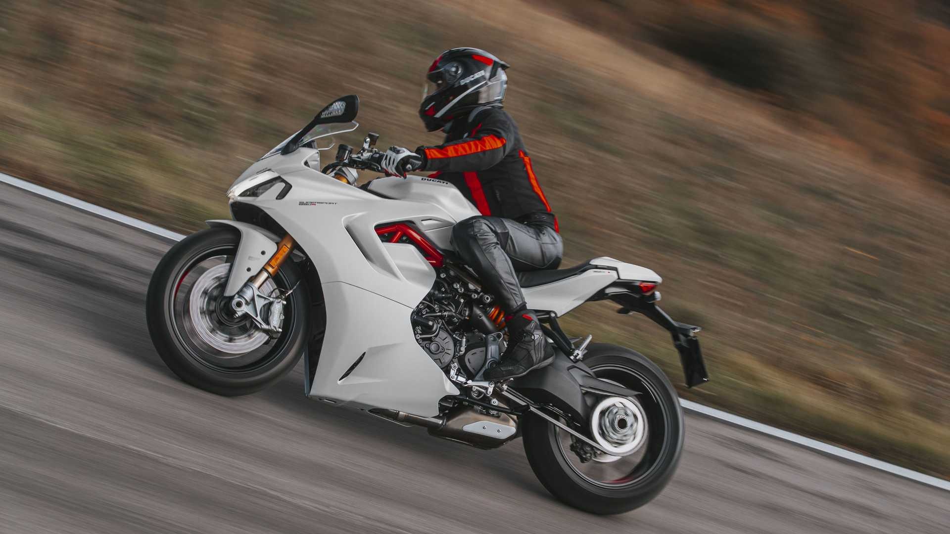 Ducati SuperSport, 2021 model, 950S edition, Photos, 1920x1080 Full HD Desktop
