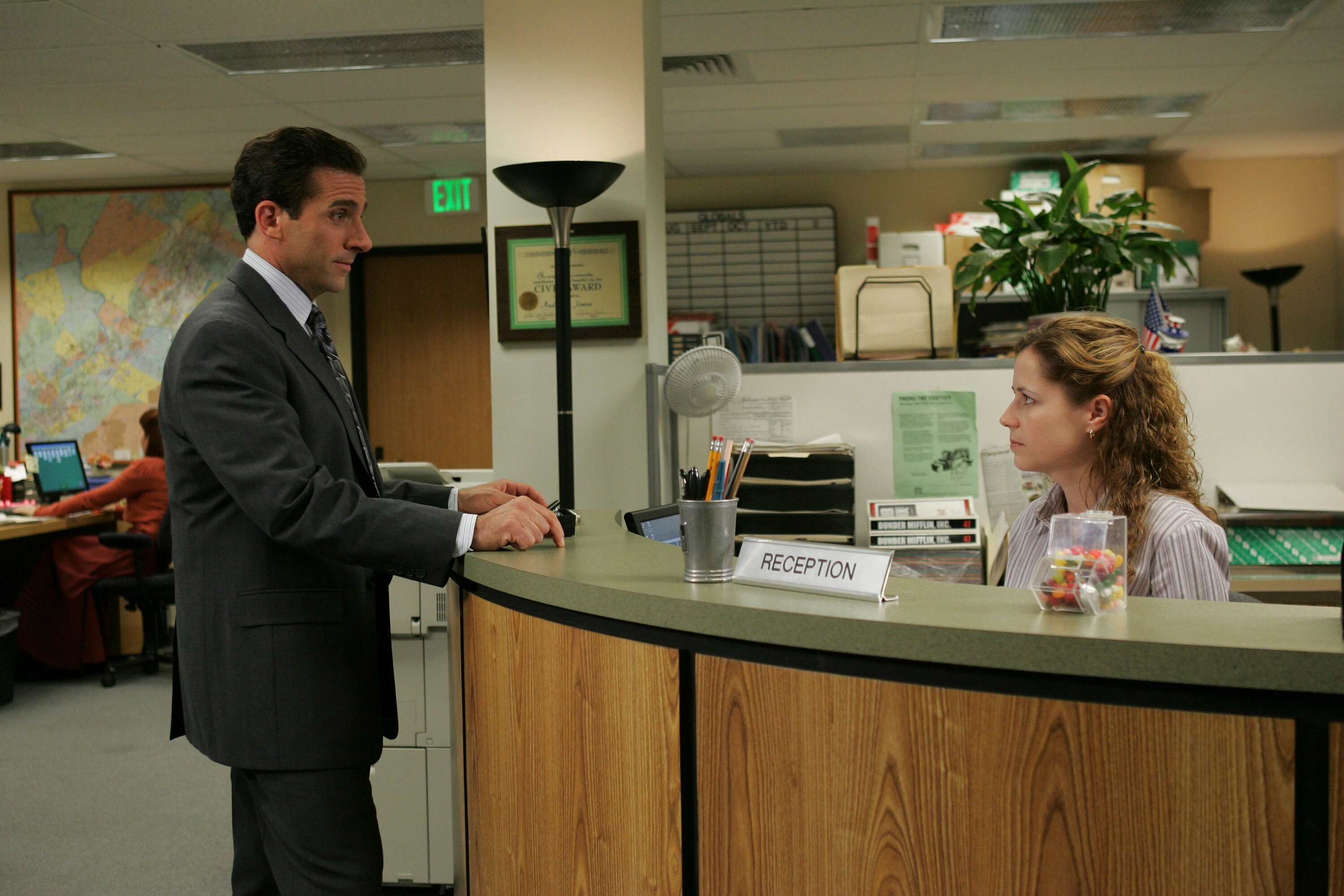 The Office (TV Series): Dunder Mifflin, Michael Scott played by Steve Carell, Pam Beesly played Jenna Fischer. 3000x2010 HD Background.