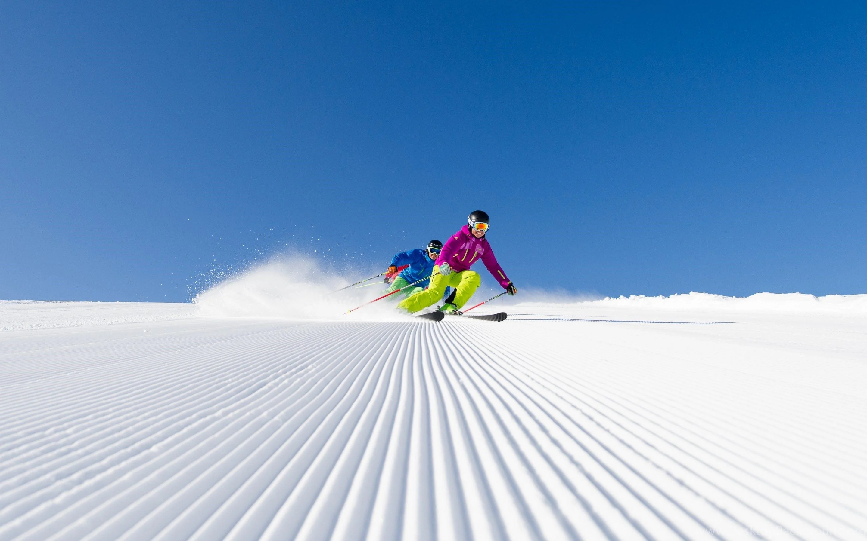4K skiing wallpapers, Stunning winter scenery, High-resolution images, Alpine beauty, 2880x1800 HD Desktop