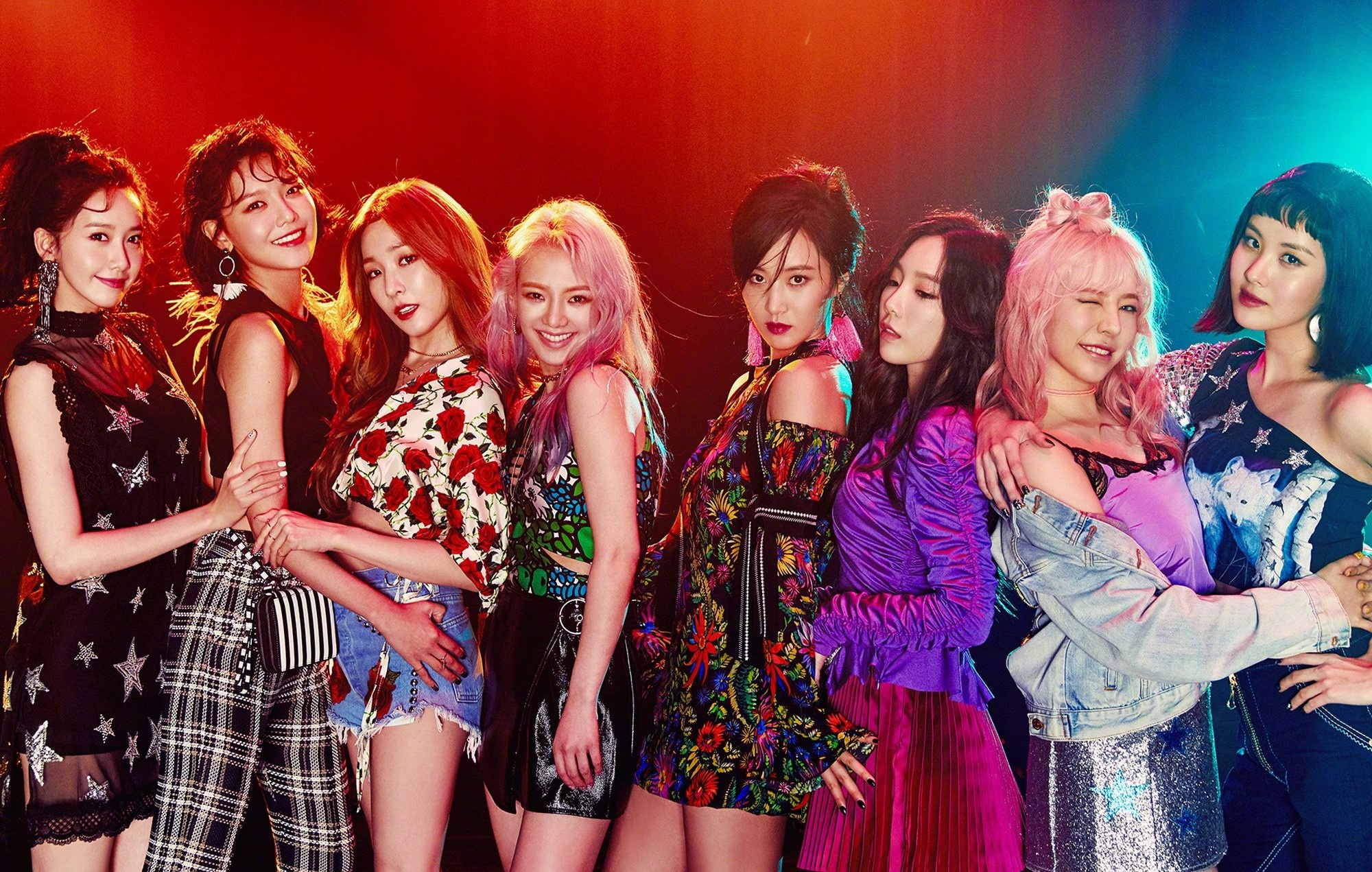 Girls' Generation, 15th anniversary, Full group comeback, Celebratory milestone, 2000x1280 HD Desktop