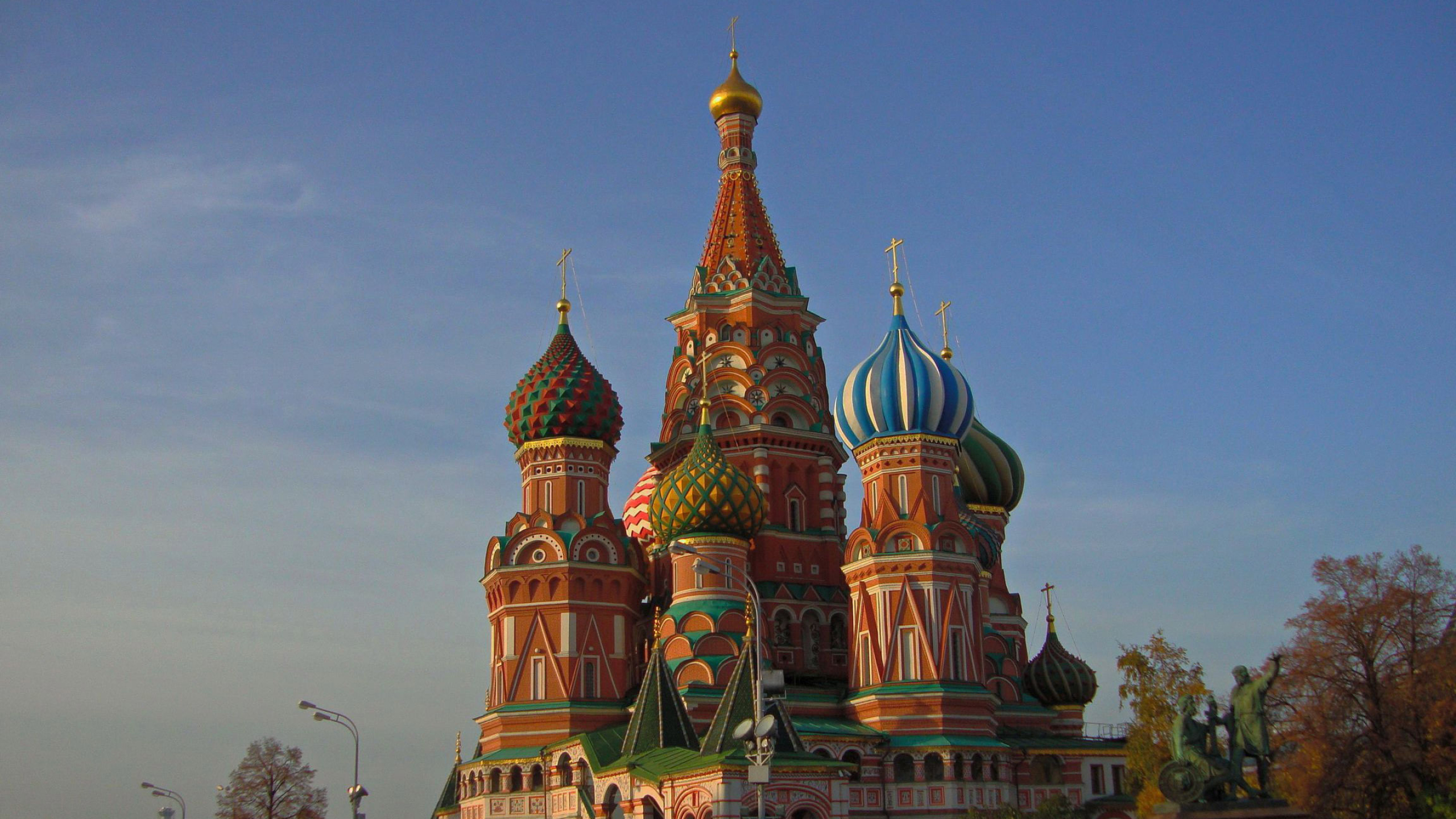 Saint Basil's Cathedral, World-class wallpapers, Architectural wonder, Breathtaking imagery, 2560x1440 HD Desktop