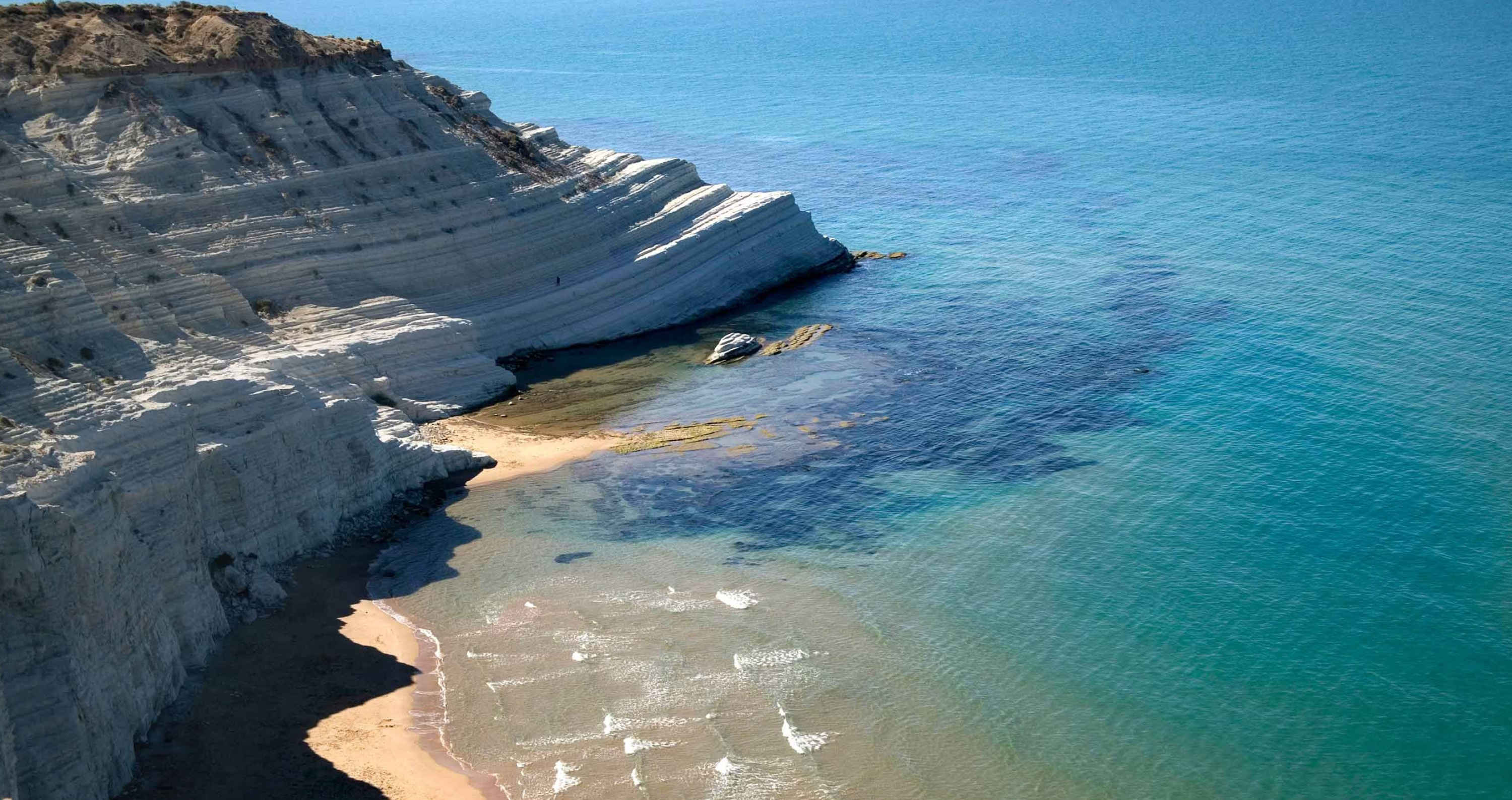 Scala dei Turchi, Sicilian beach, Natural wonder, Limestone cliffs, 3000x1590 HD Desktop