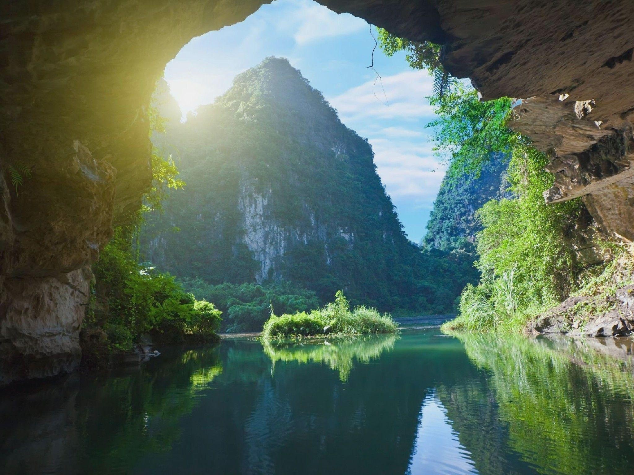 Vietnam, Vibrant wallpapers, Captivating scenes, Enchanting beauty, 2050x1540 HD Desktop