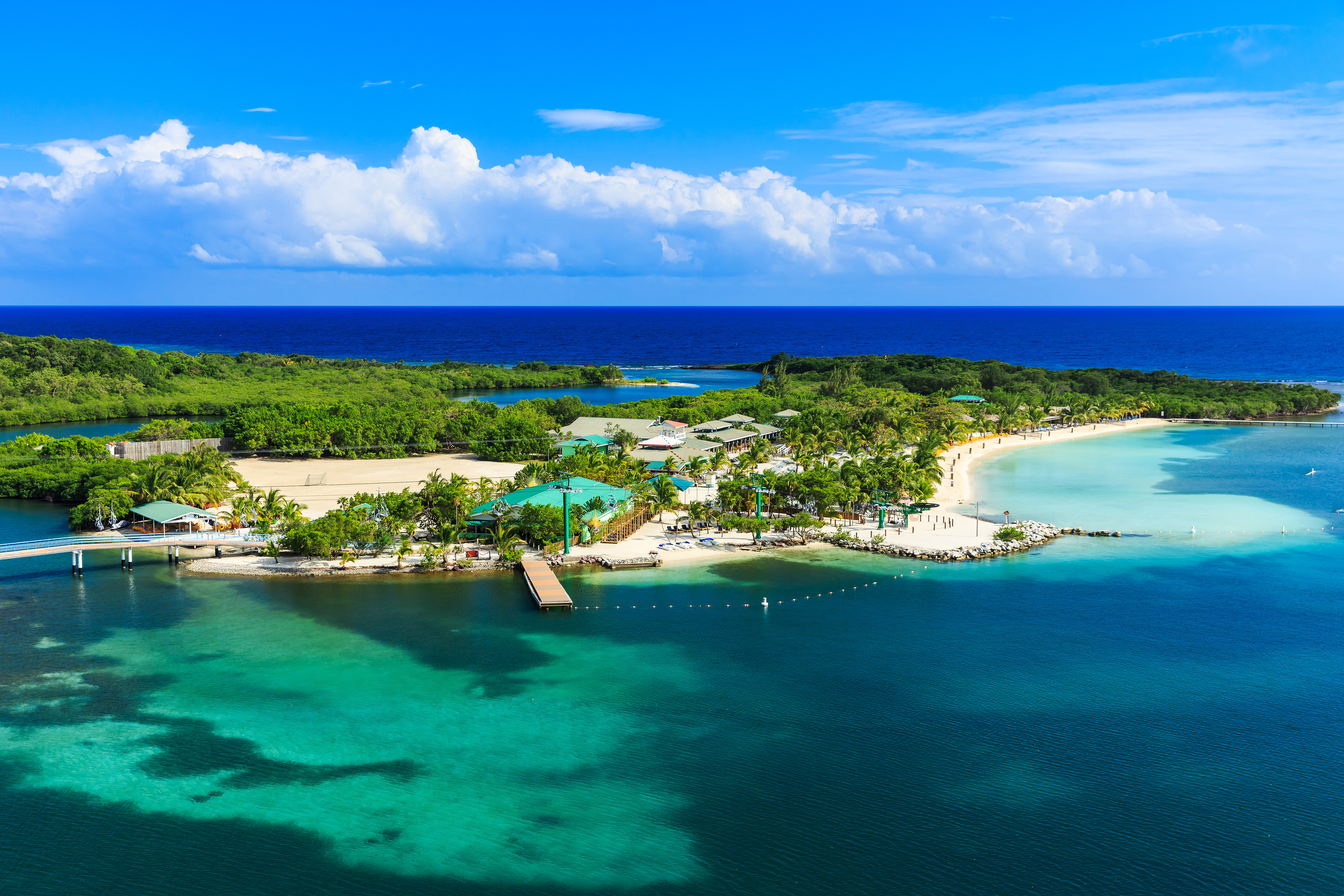 Moving to Roatn, Real estate guide, Honduras paradise, Island living, 2800x1870 HD Desktop