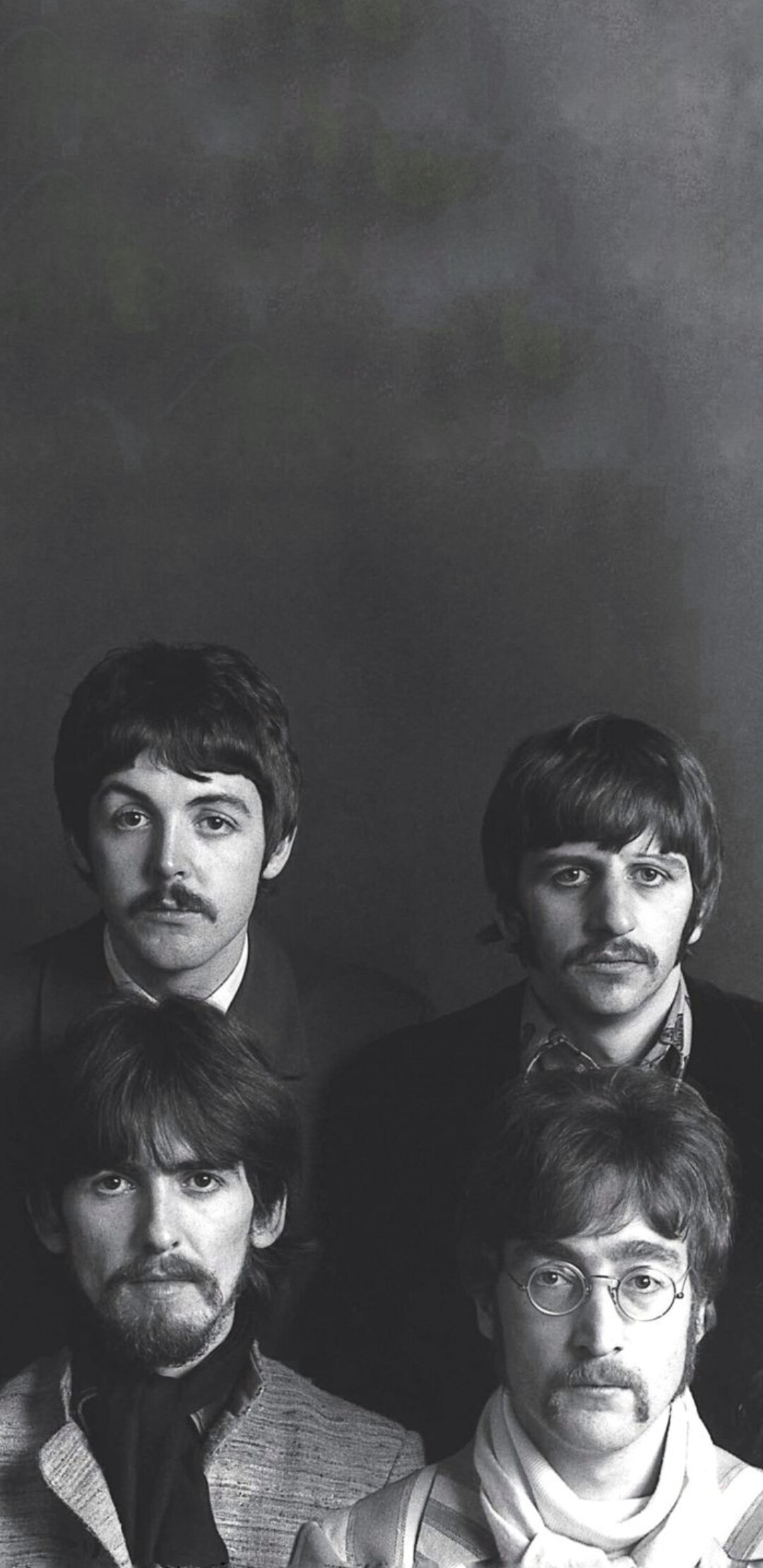 The Beatles: The seventh studio album, Revolver, was released on 5 August 1966. 1080x2220 HD Background.