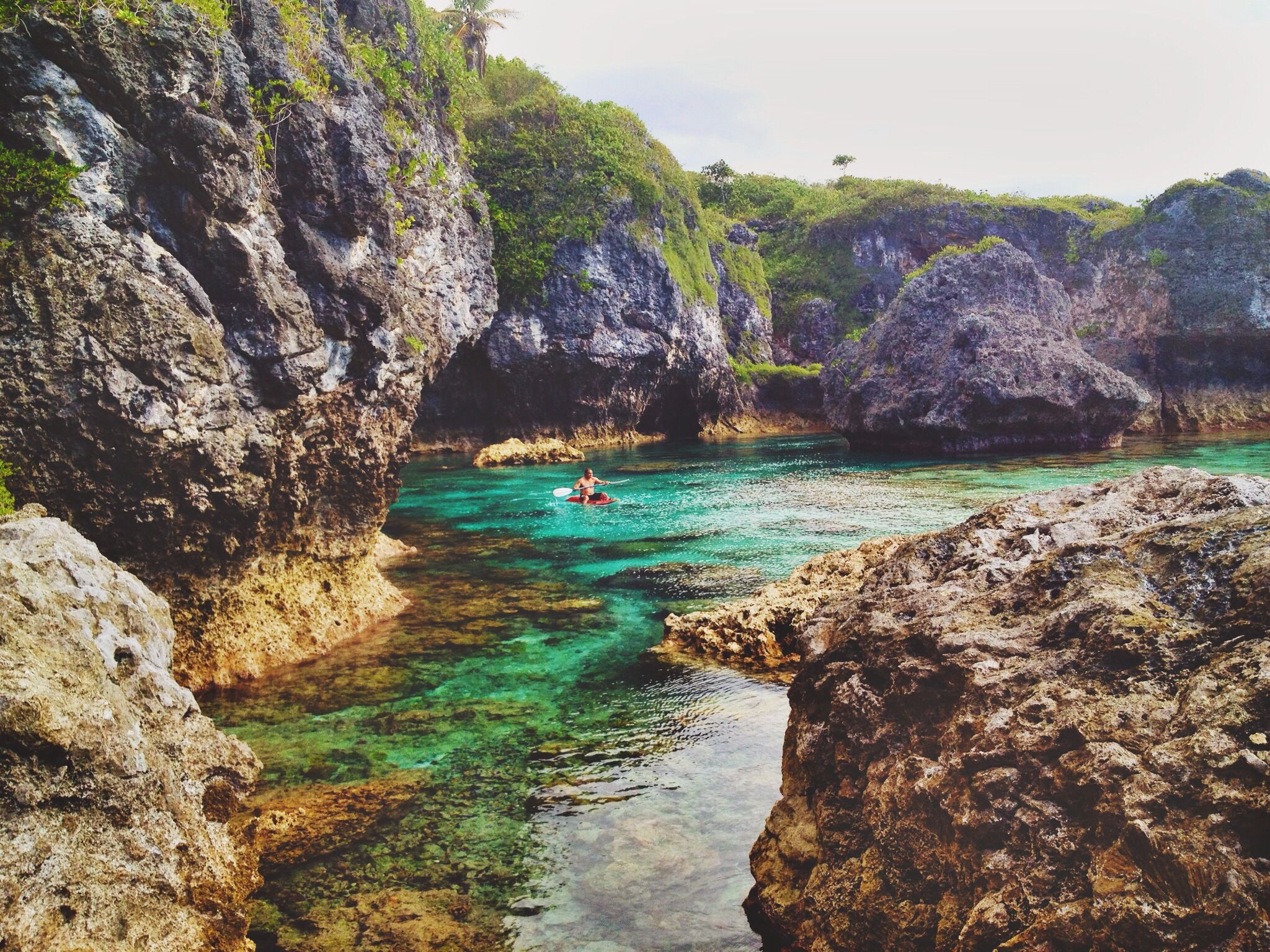 Niue, Picturesque island, South Pacific paradise, Natural beauty, 2050x1540 HD Desktop