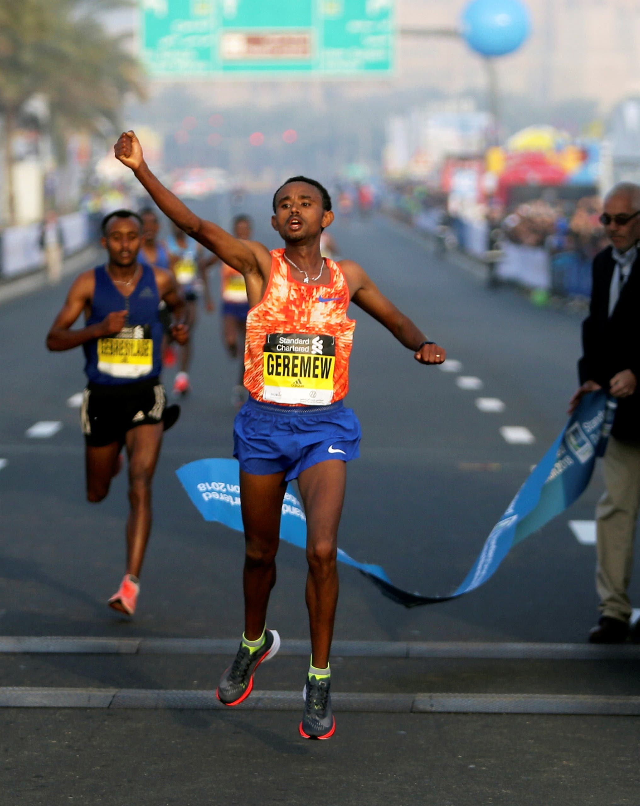 Mosinet Geremew, Dubai marathon comeback, December race, Worlds best road races, 2040x2560 HD Handy