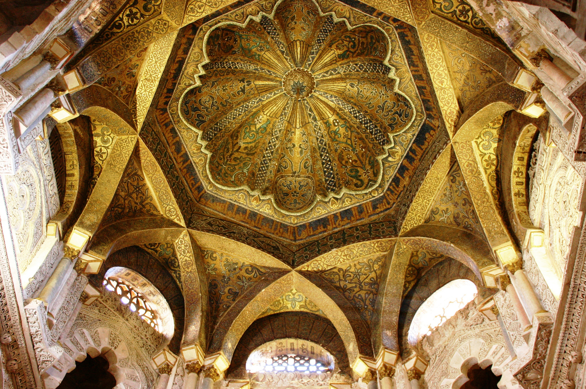 Great Mosque of Cordoba, Historical mosque, Architectural masterpiece, Cordoba's pride, 2050x1360 HD Desktop