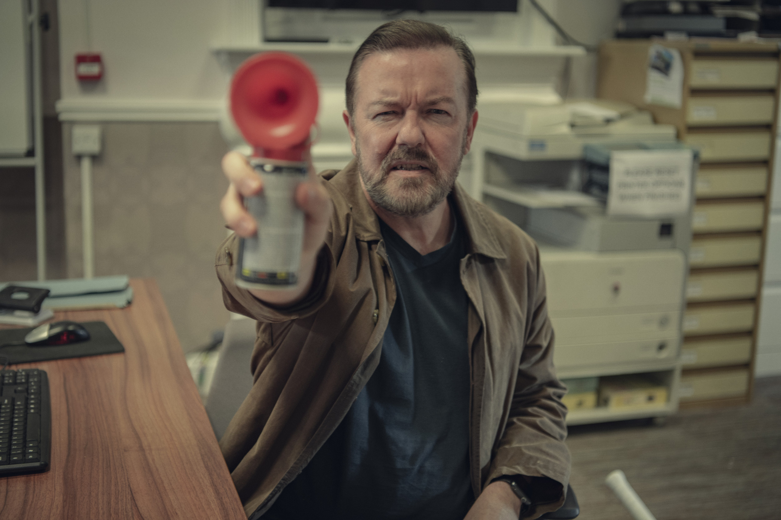 Life After Life series, Season 3 cast, Ricky Gervais, Characters introduction, 2500x1670 HD Desktop