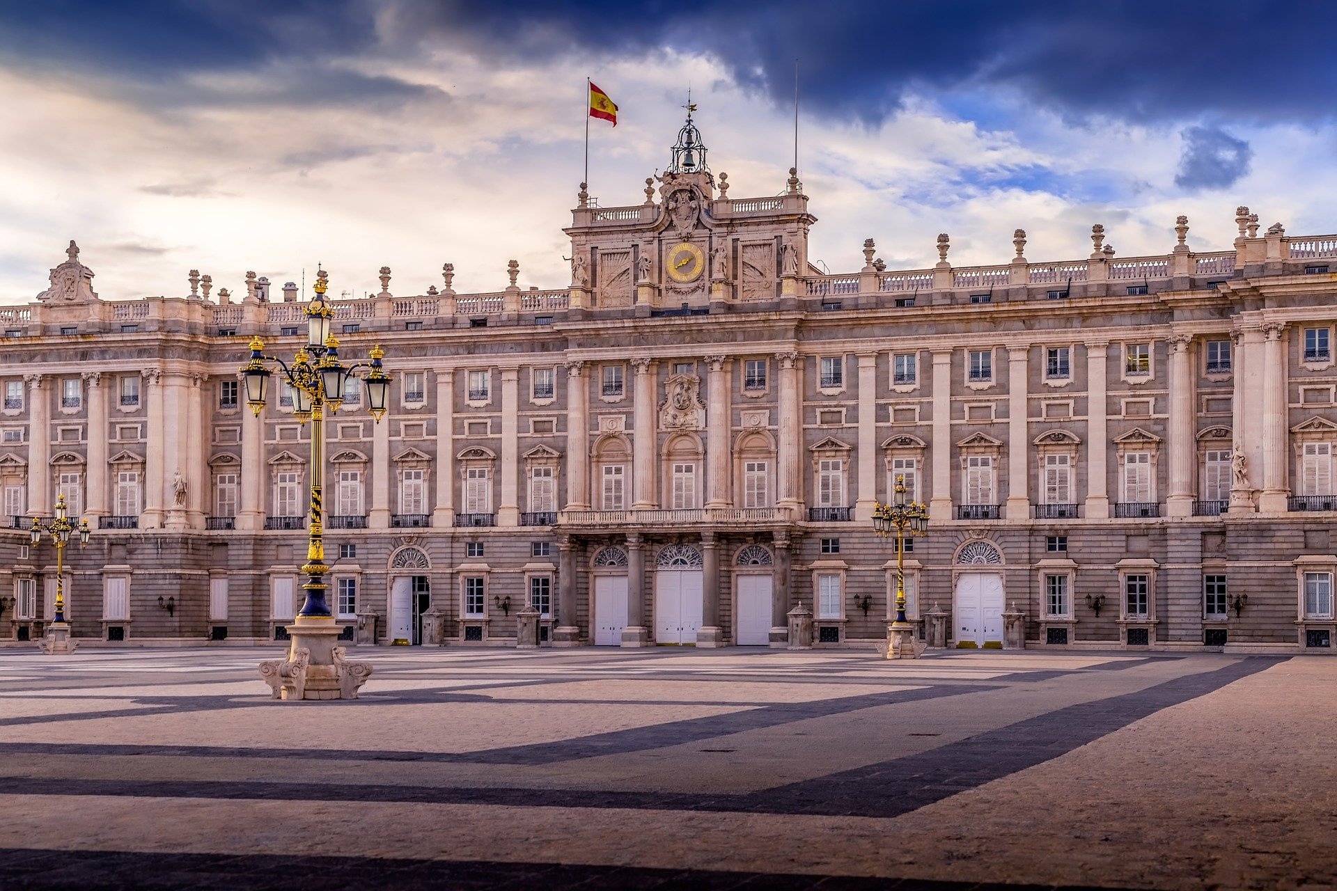 Fast track tickets, Royal Palace of Madrid, Skip-the-line access, Tourist attraction, 1920x1280 HD Desktop