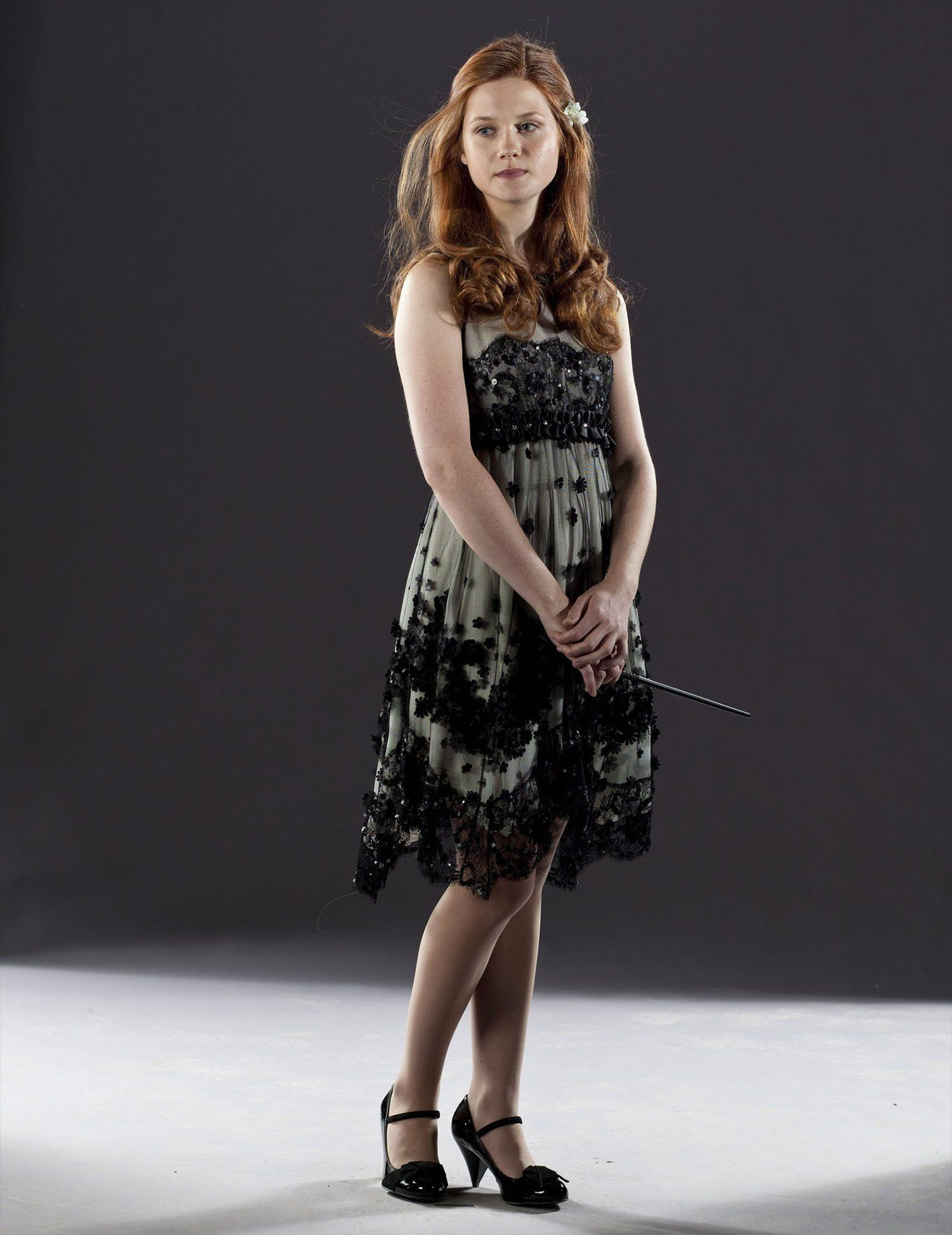 Ginny Weasley, Wedding portrait, Harry Potter fan zone, 1500x1950 HD Phone