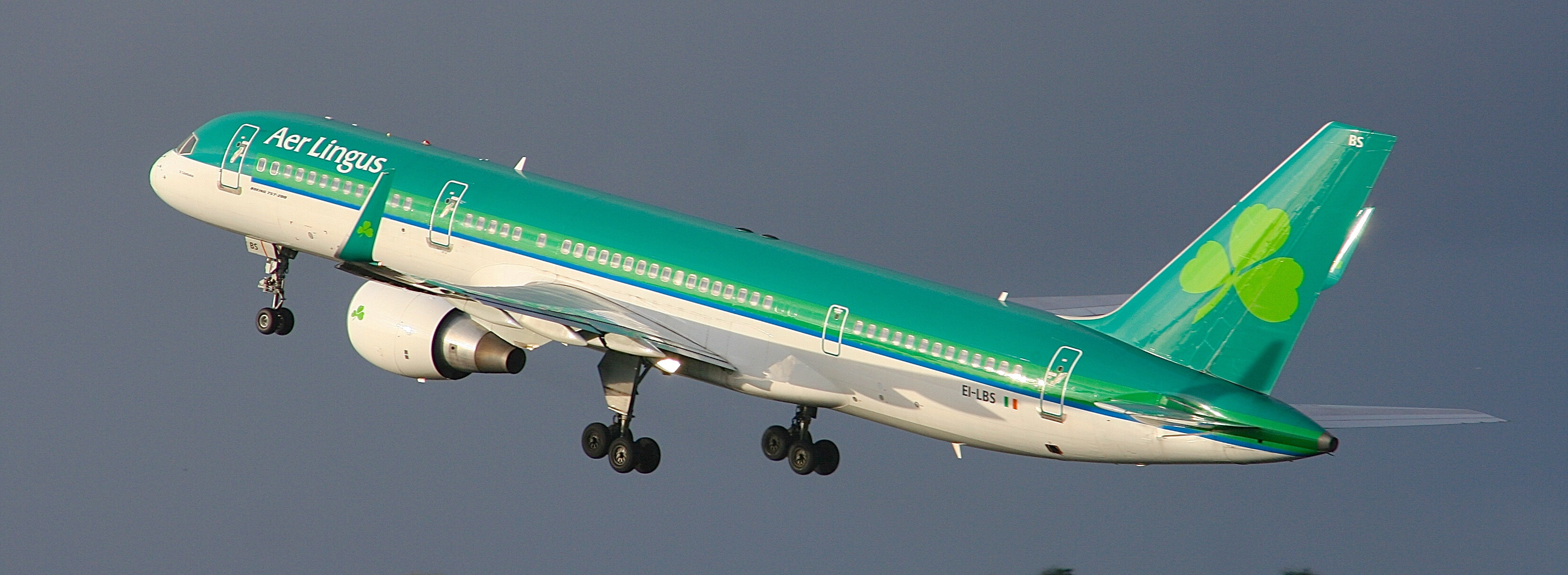Aer Lingus, Boeing 757 200, Infinite Flight Community, Travels, 3320x1220 Dual Screen Desktop