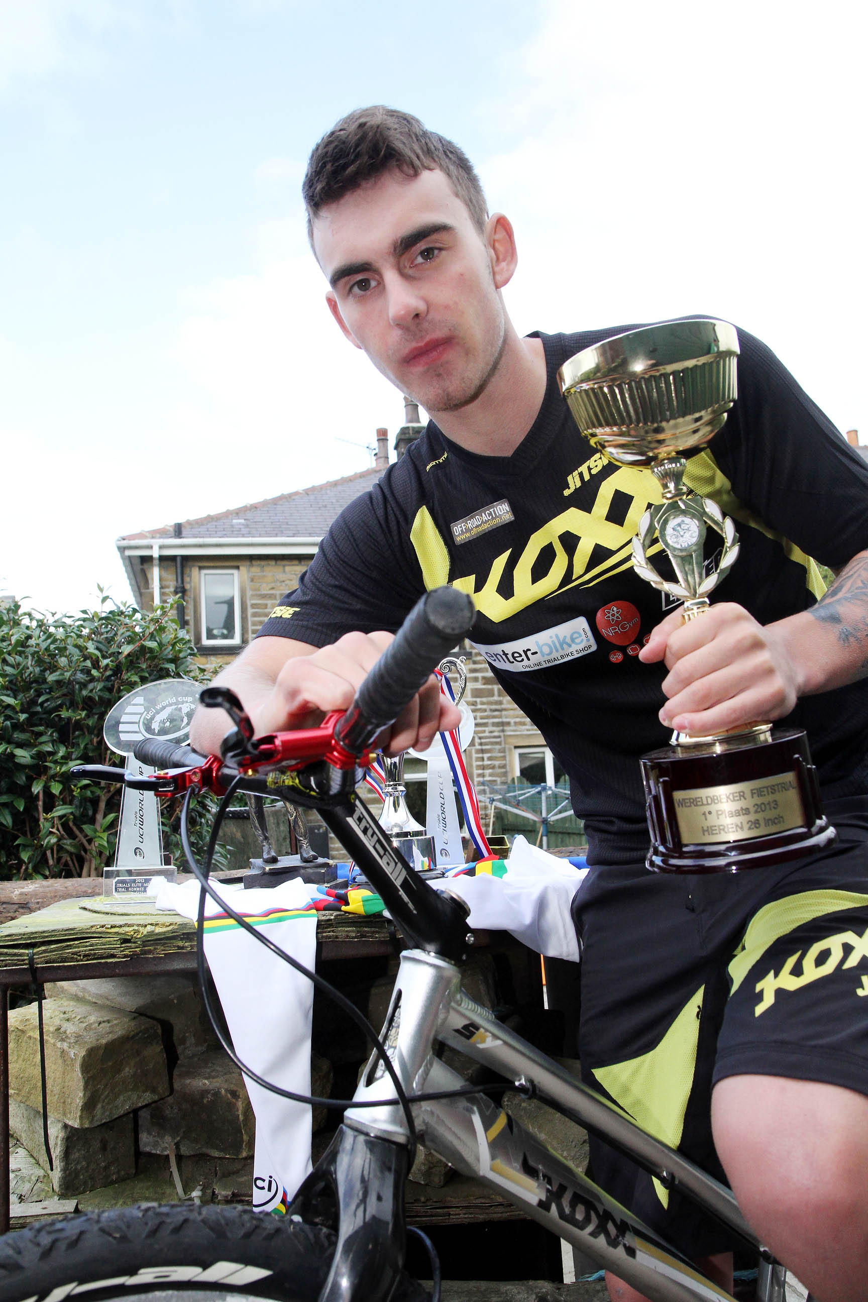 Jack Carthy, First cup win, World's top rider, Haworth, 1730x2600 HD Handy