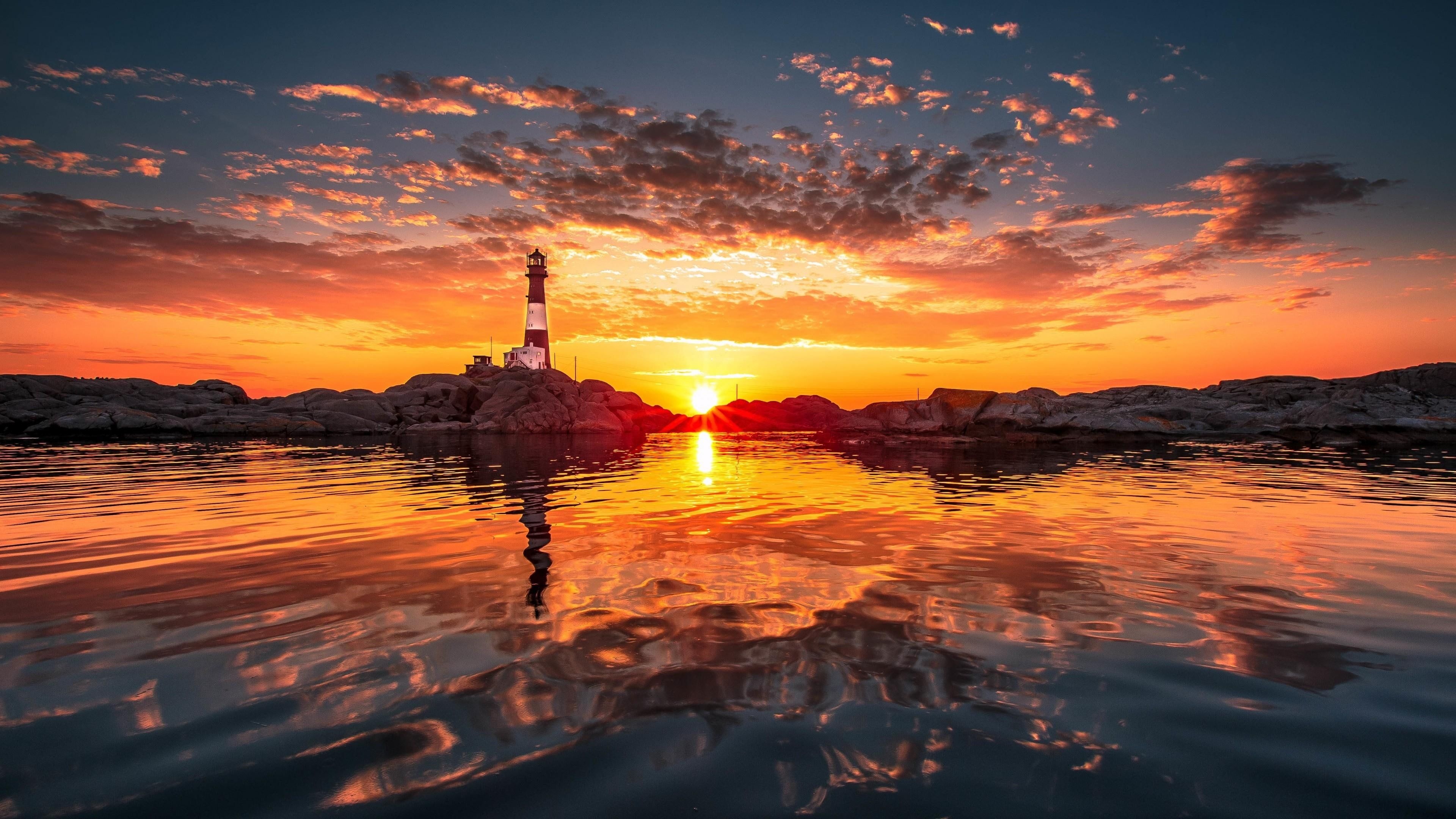 Lighthouse, Sunset sky, Coastal beauty, Norwegian coastline, 3840x2160 4K Desktop