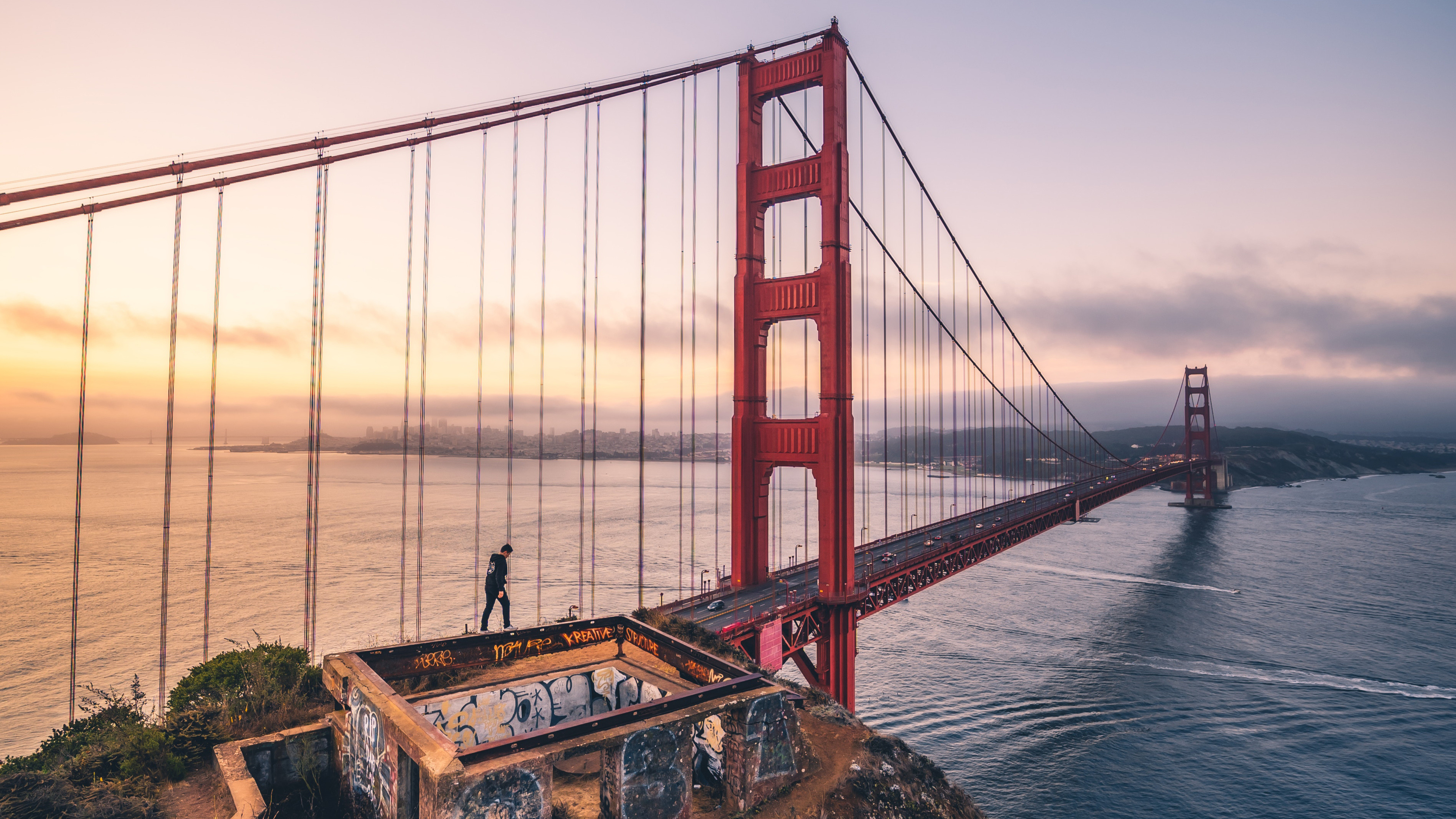 Golden Gate Bridge, Boy walking, 4k HD, 3840x2160 4K Desktop