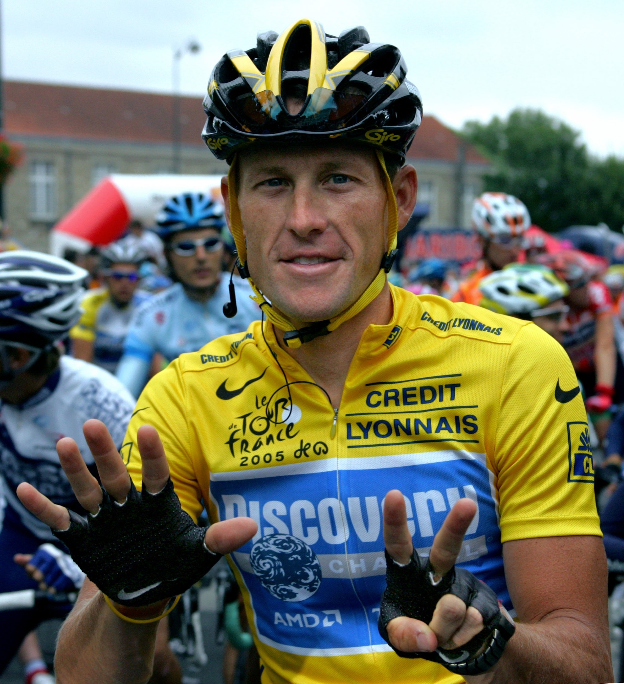 Lance Armstrong, New charges, Threat to legacy, The Boston Globe, 2050x2240 HD Phone
