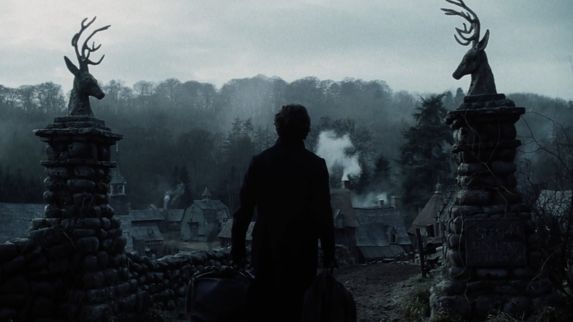 Sleepy Hollow (Movie): Set in the 18th century and features a dark and gothic atmosphere. 1920x1080 Full HD Wallpaper.