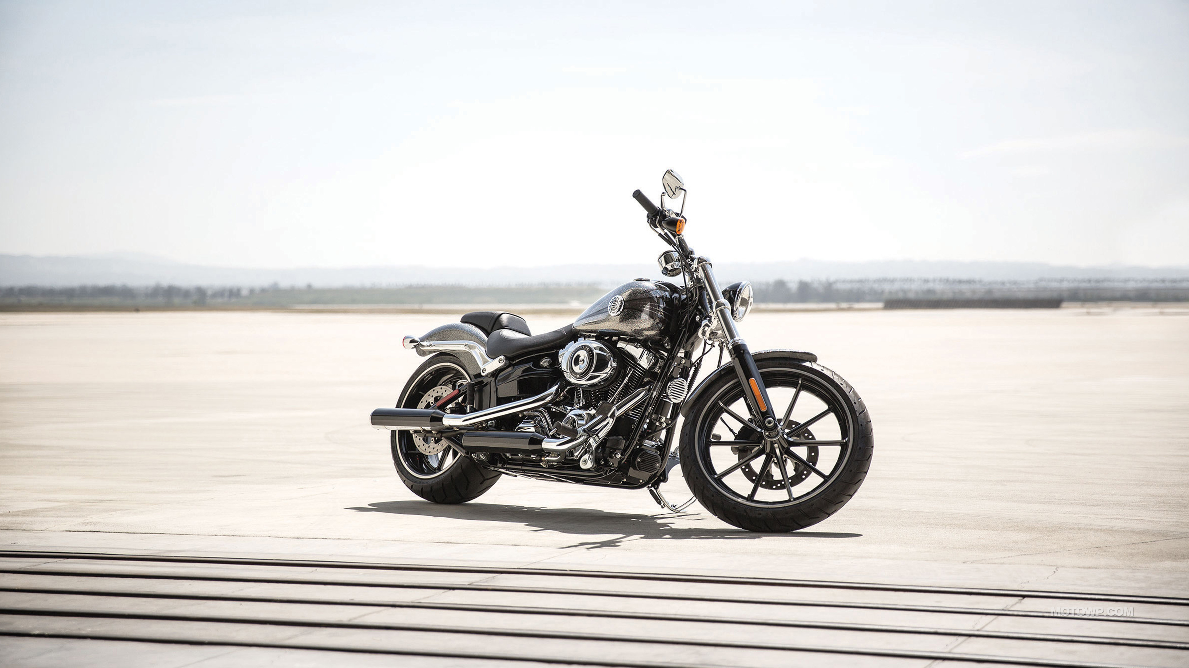 Harley-Davidson, Motorcycle wallpapers, Biker culture, Classic designs, 3840x2160 4K Desktop