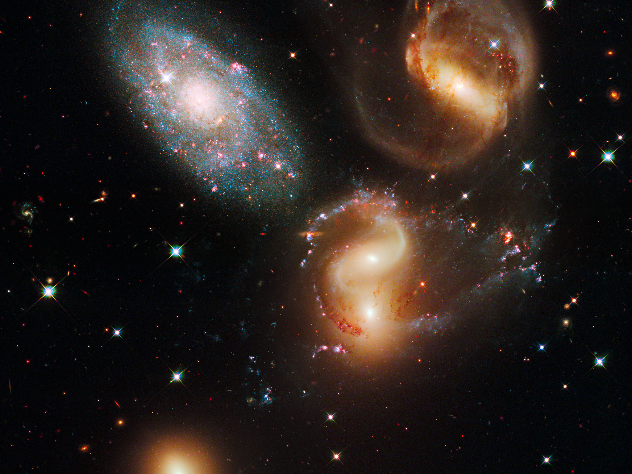 Stephan's Quintet, Galactic wreckage, Cosmic collisions, Space, 2050x1540 HD Desktop