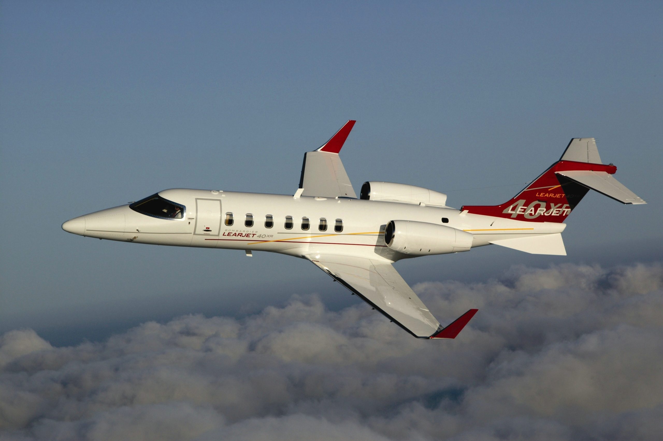 LearJet 40, Bombardier private jet, Flyoke. com sale, Exclusive aviation ownership opportunity, 2560x1710 HD Desktop
