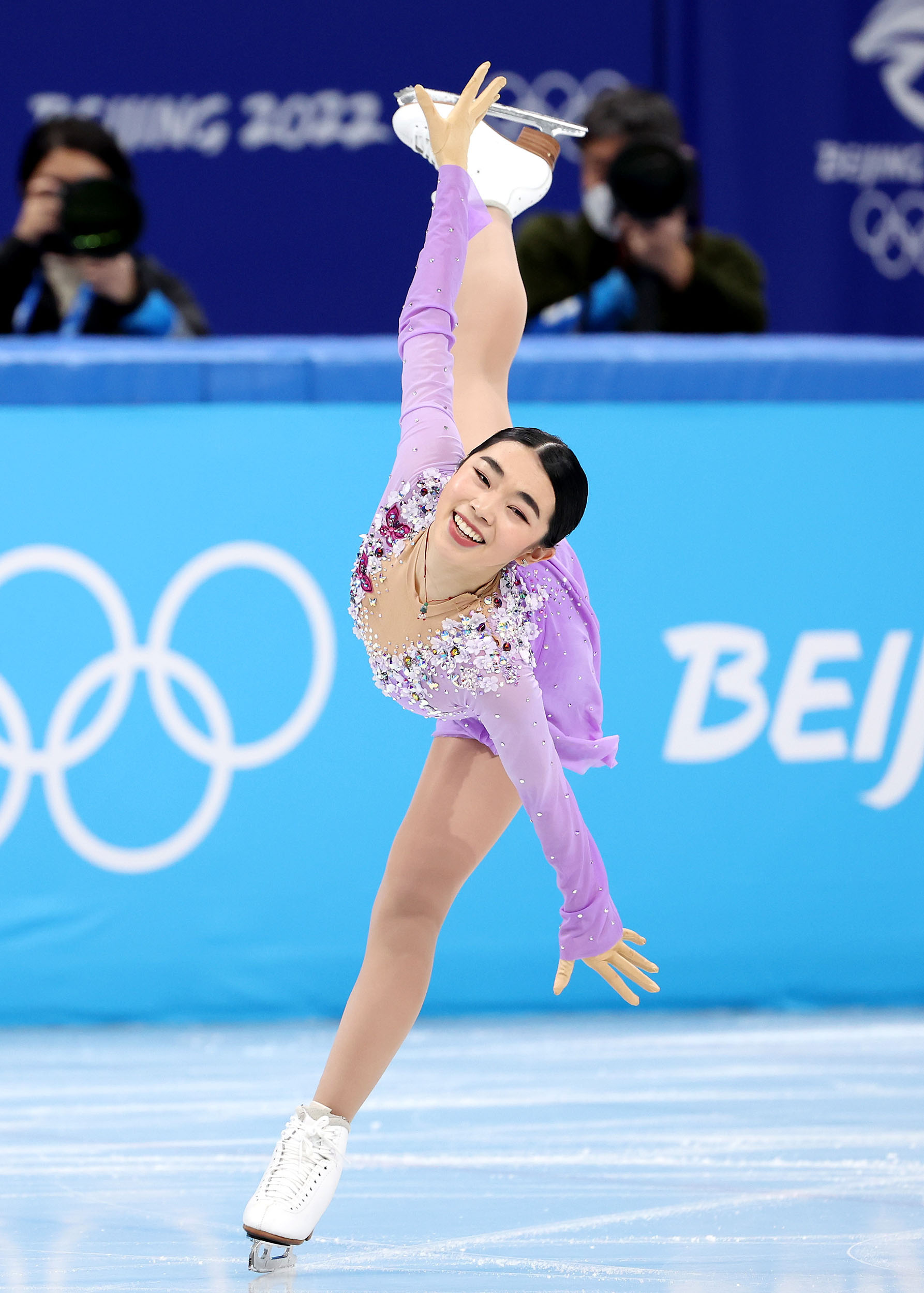 Karen Chen, Family collaboration, Unique figure skating dress, The New York Times, 1790x2500 HD Phone