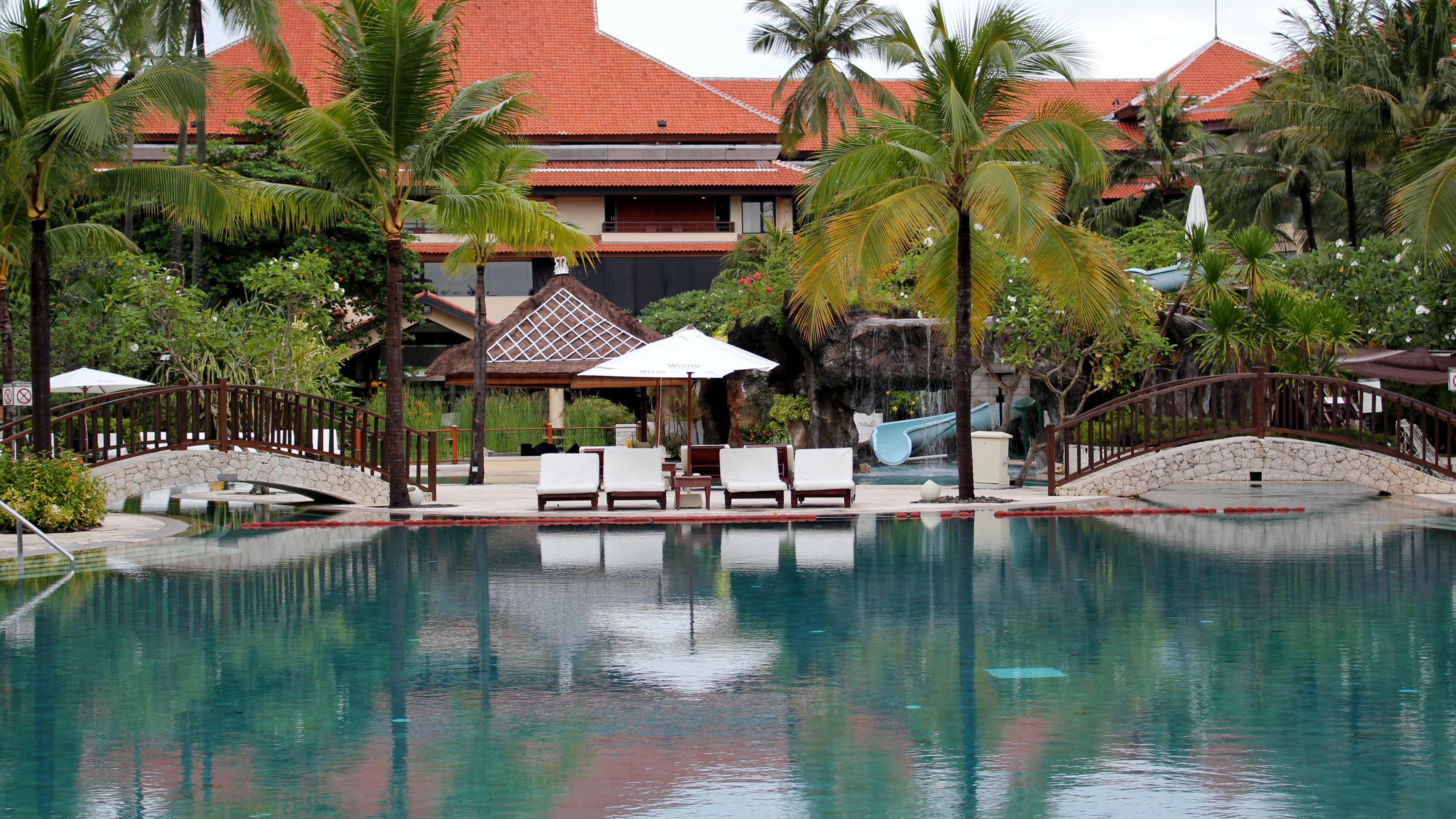 Ubud Hanging Gardens, Award-winning resort, Tropical paradise, Exquisite pools, 3840x2160 4K Desktop