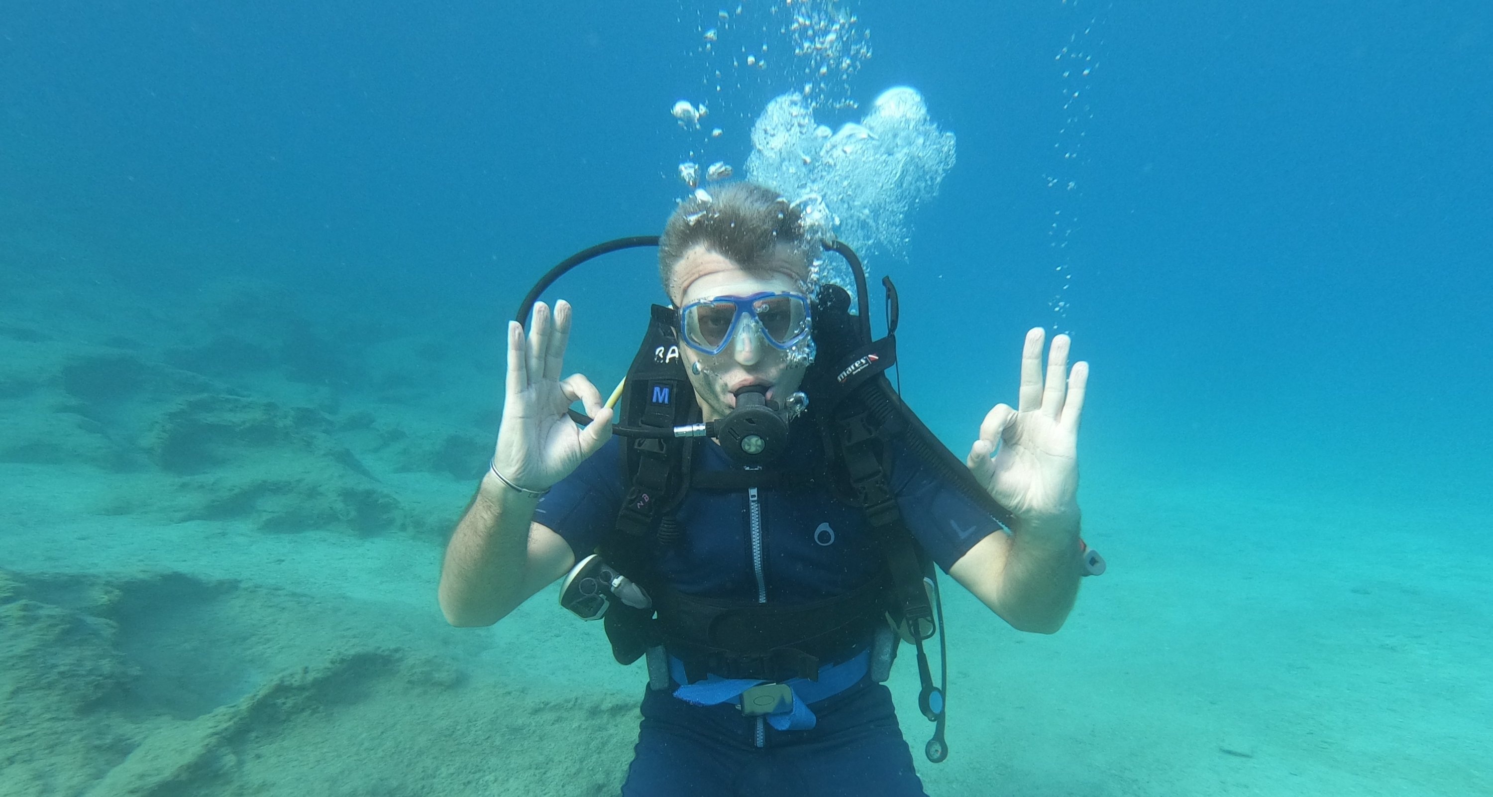 Diving: Recreational underwater swimming in the Mediterranean Sea, Turkey. 3000x1610 HD Wallpaper.