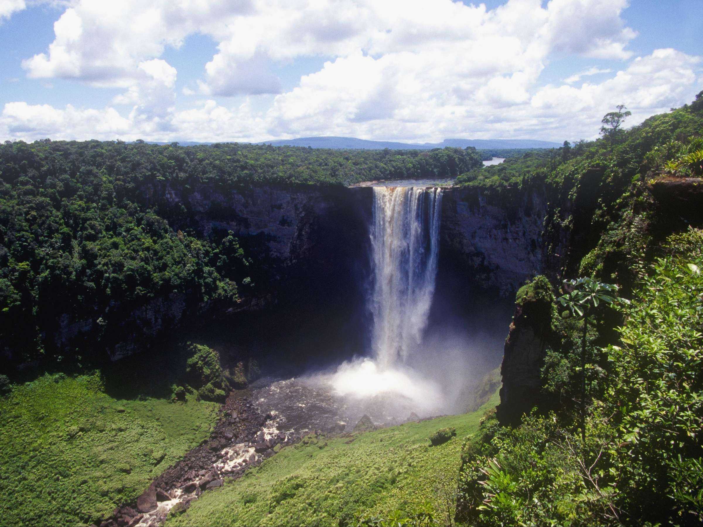 Untouched wilderness, Guyana history, Diverse population, Exotic geography, 2400x1800 HD Desktop