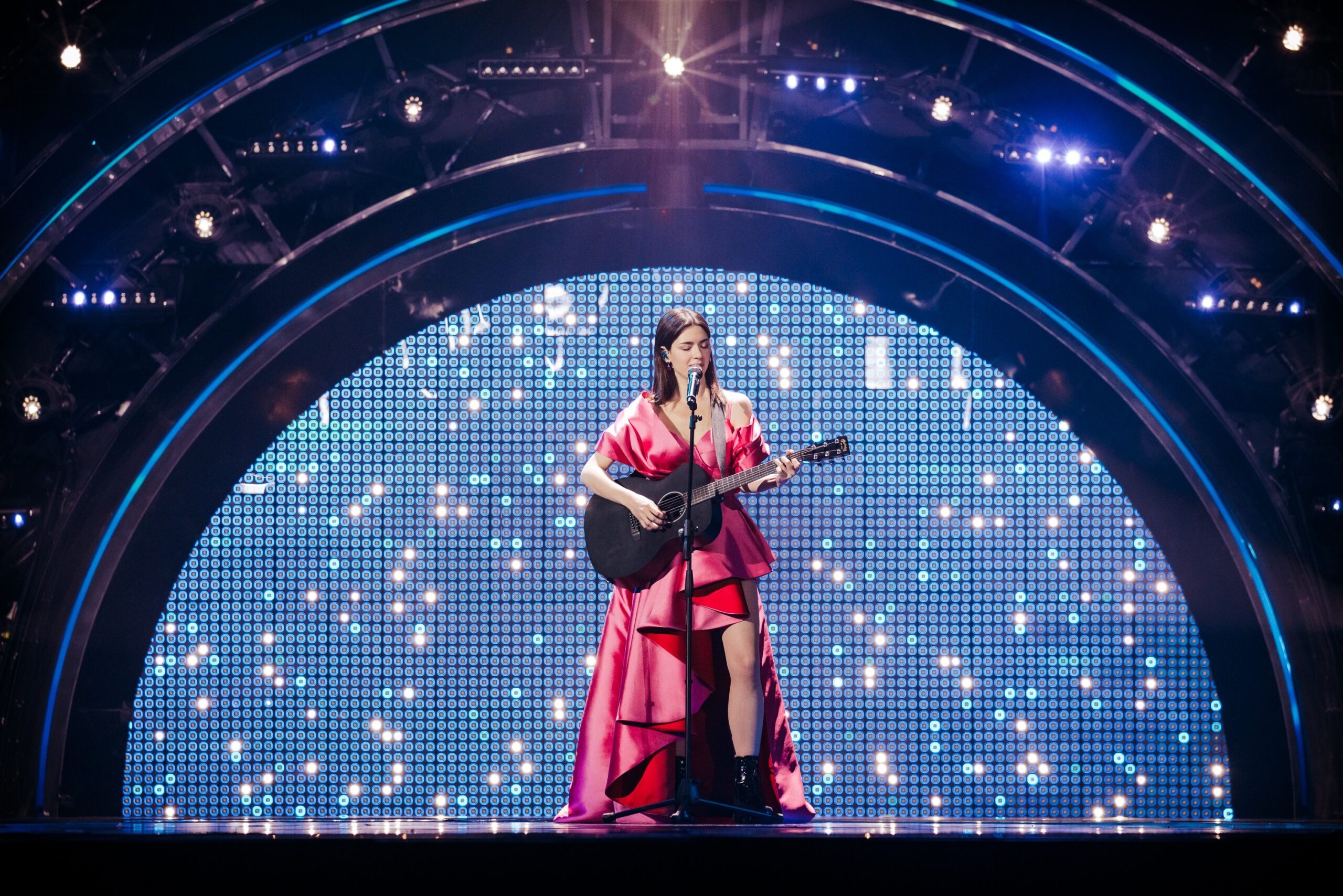 Mia Dimsic, Croatian Eurovision details, Memorable rehearsal, Eurovoix coverage, 2560x1710 HD Desktop
