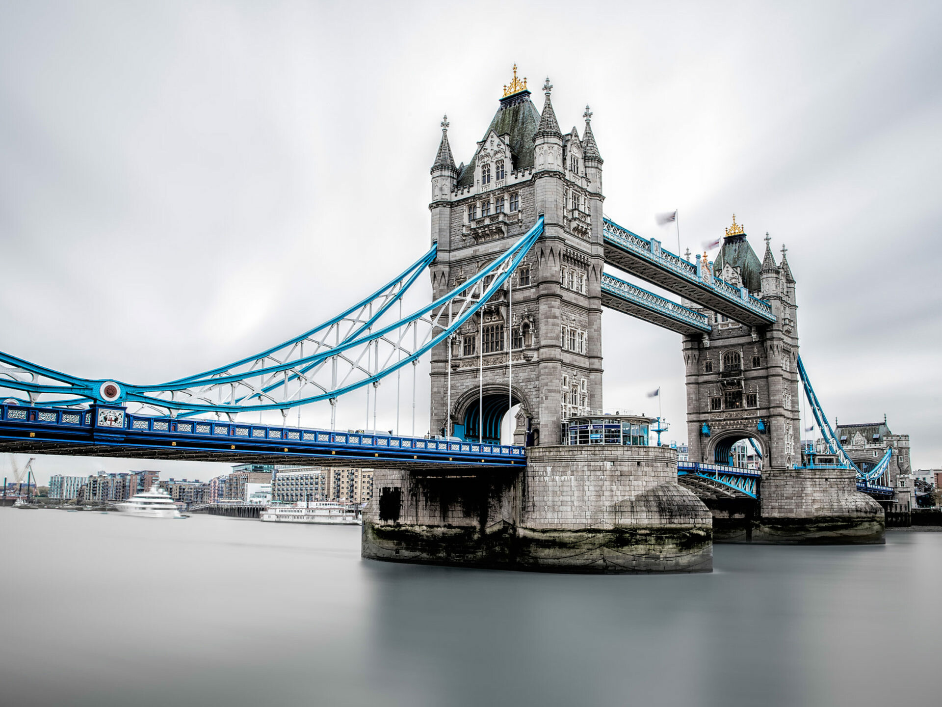 Tower Bridge: London's defining landmark, Built between 1886 and 1894. 1920x1440 HD Wallpaper.