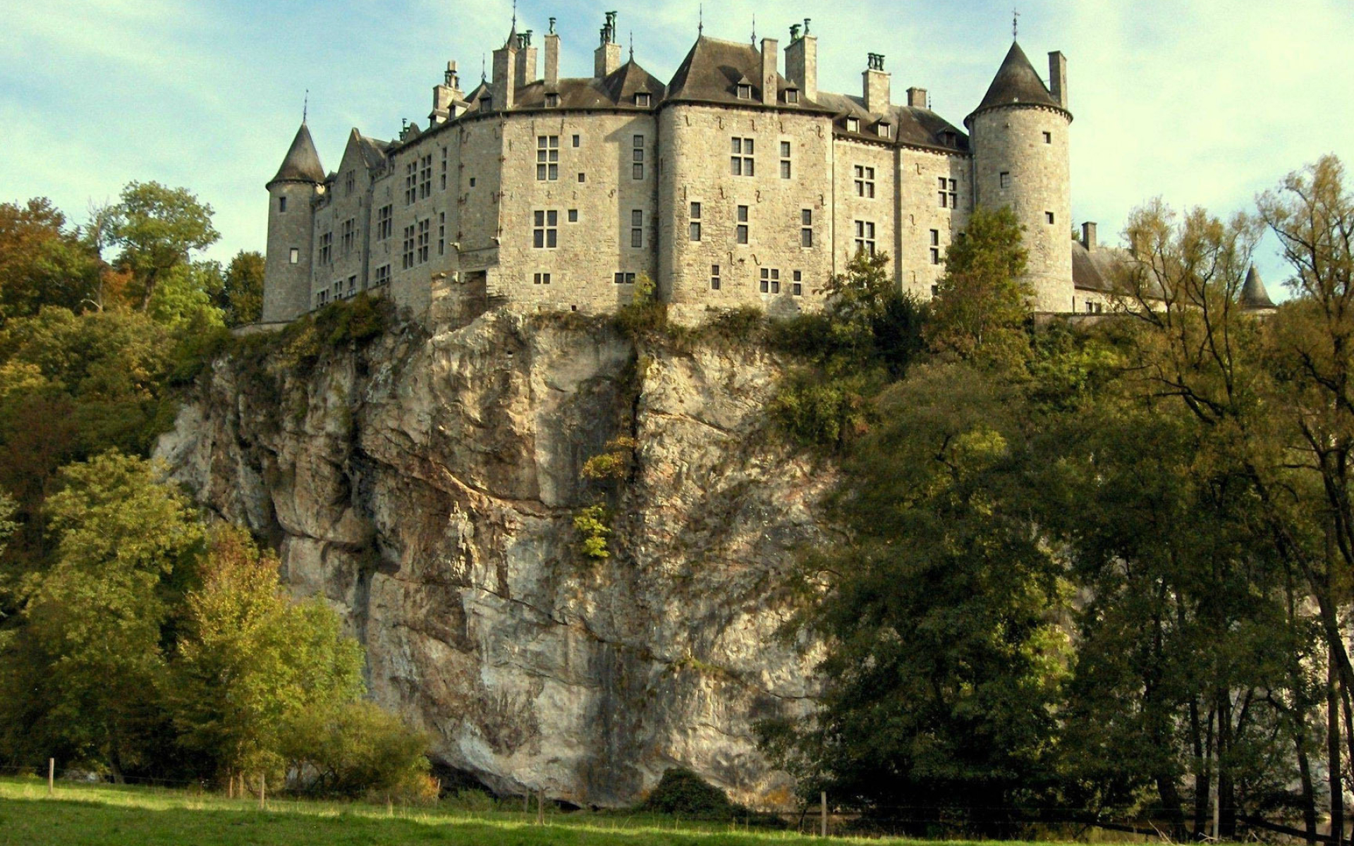 Walzin castle, Belgium landmarks, 1920x1200 HD Desktop