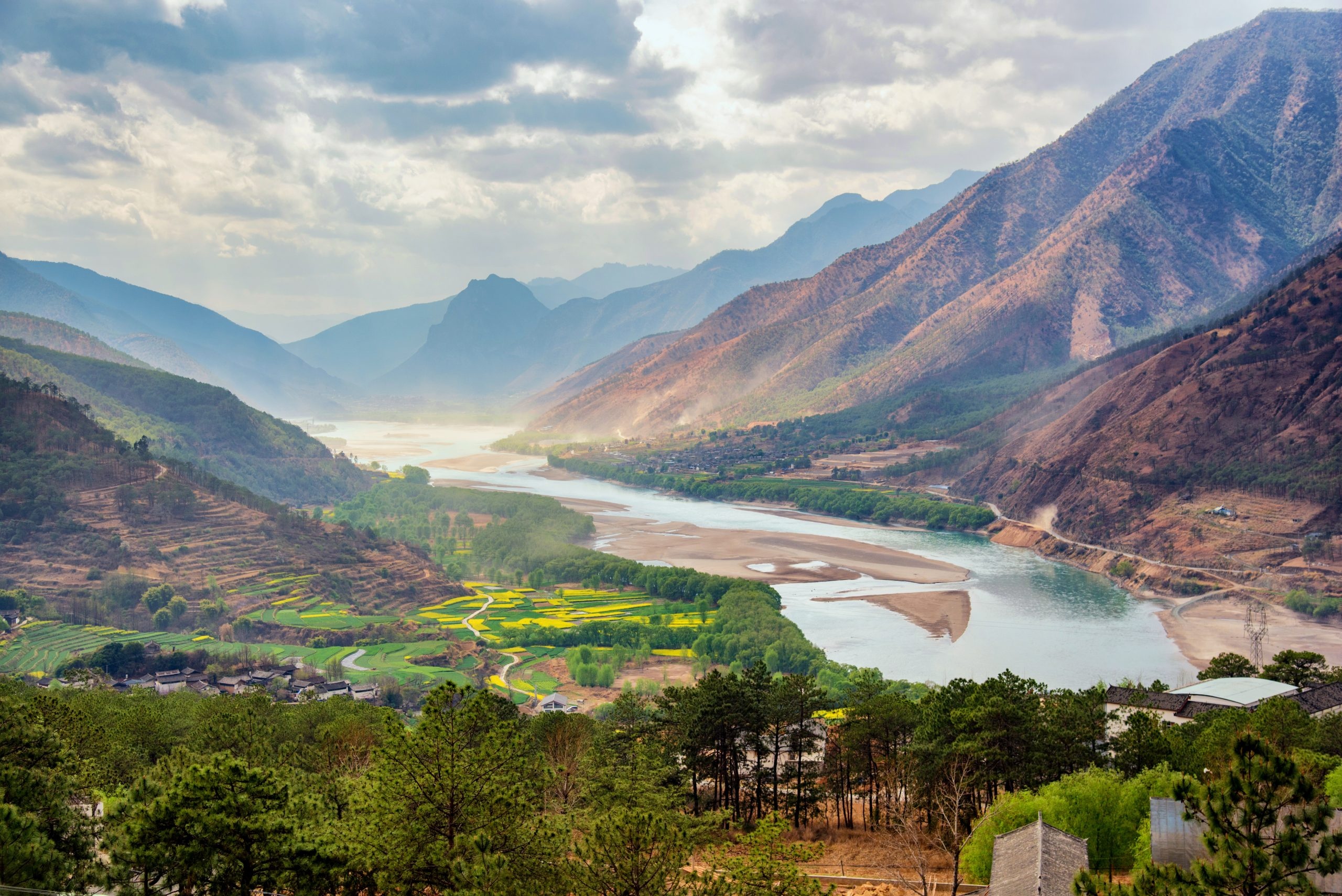 The Yangtze River, Environmental policies, River protection, Fine chemicals, 2560x1710 HD Desktop