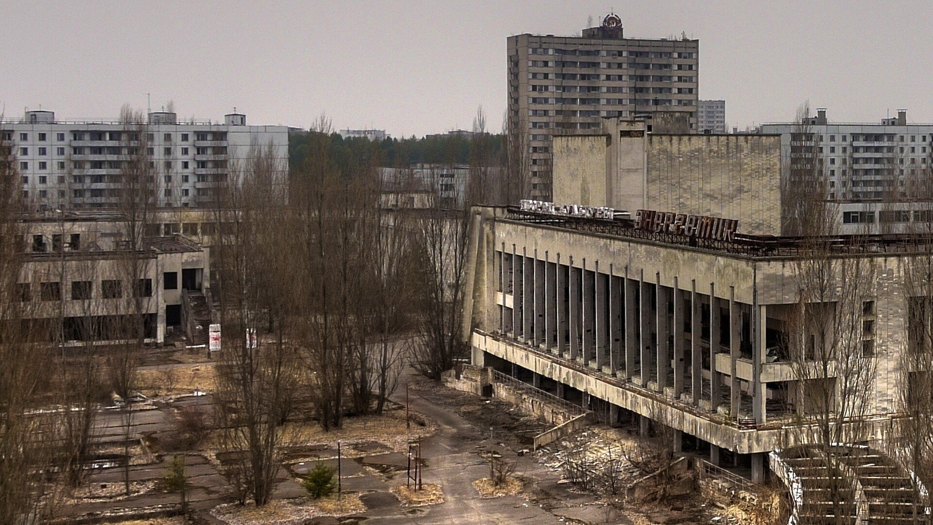 Ghost Town: Pripyat, Ukraine, Chernobyl disaster, A nuclear accident. 1920x1080 Full HD Background.