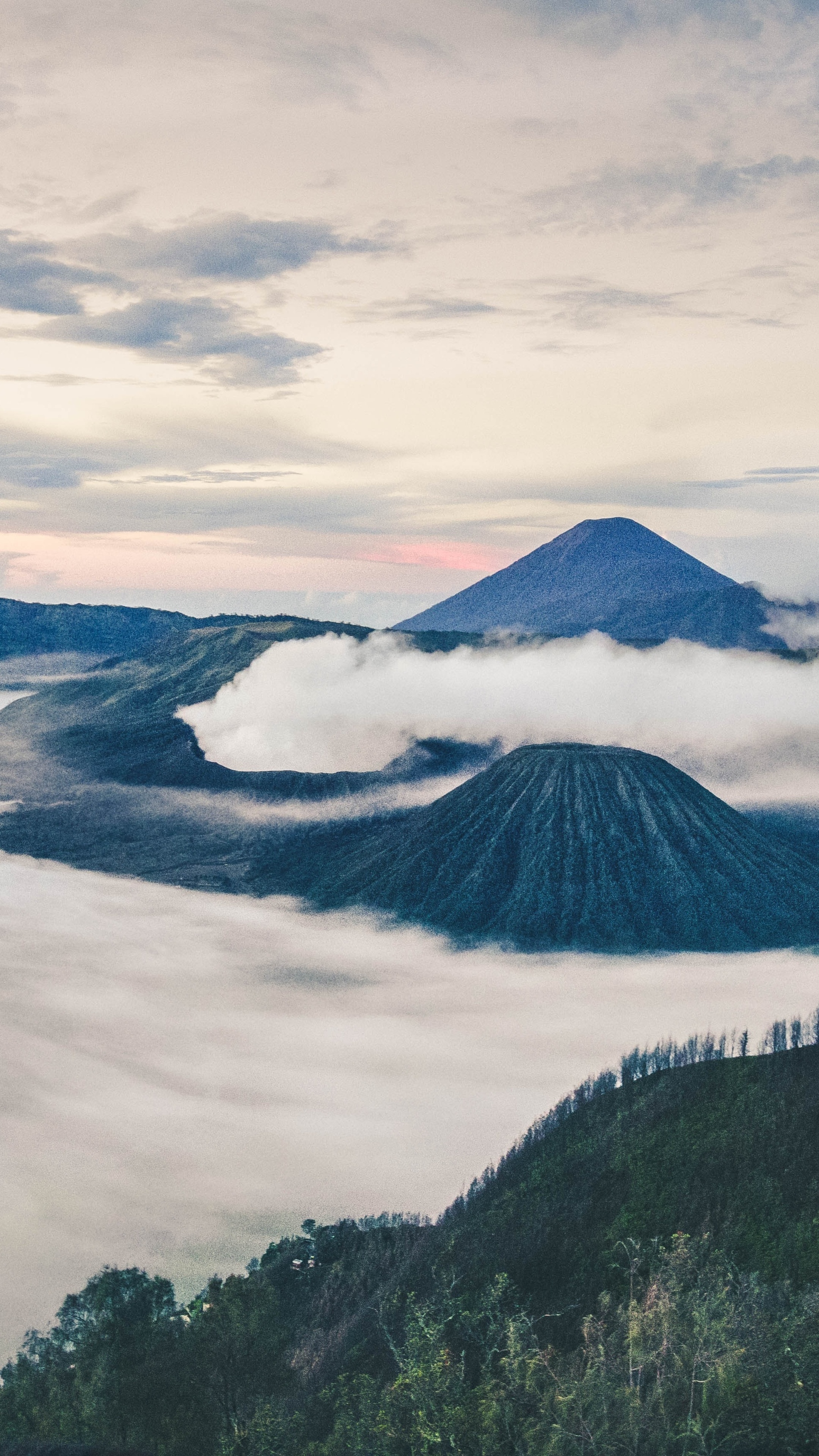 Mount Bromo, East Java Indonesia, 4K Sony Xperia, HD wallpapers, 2160x3840 4K Phone