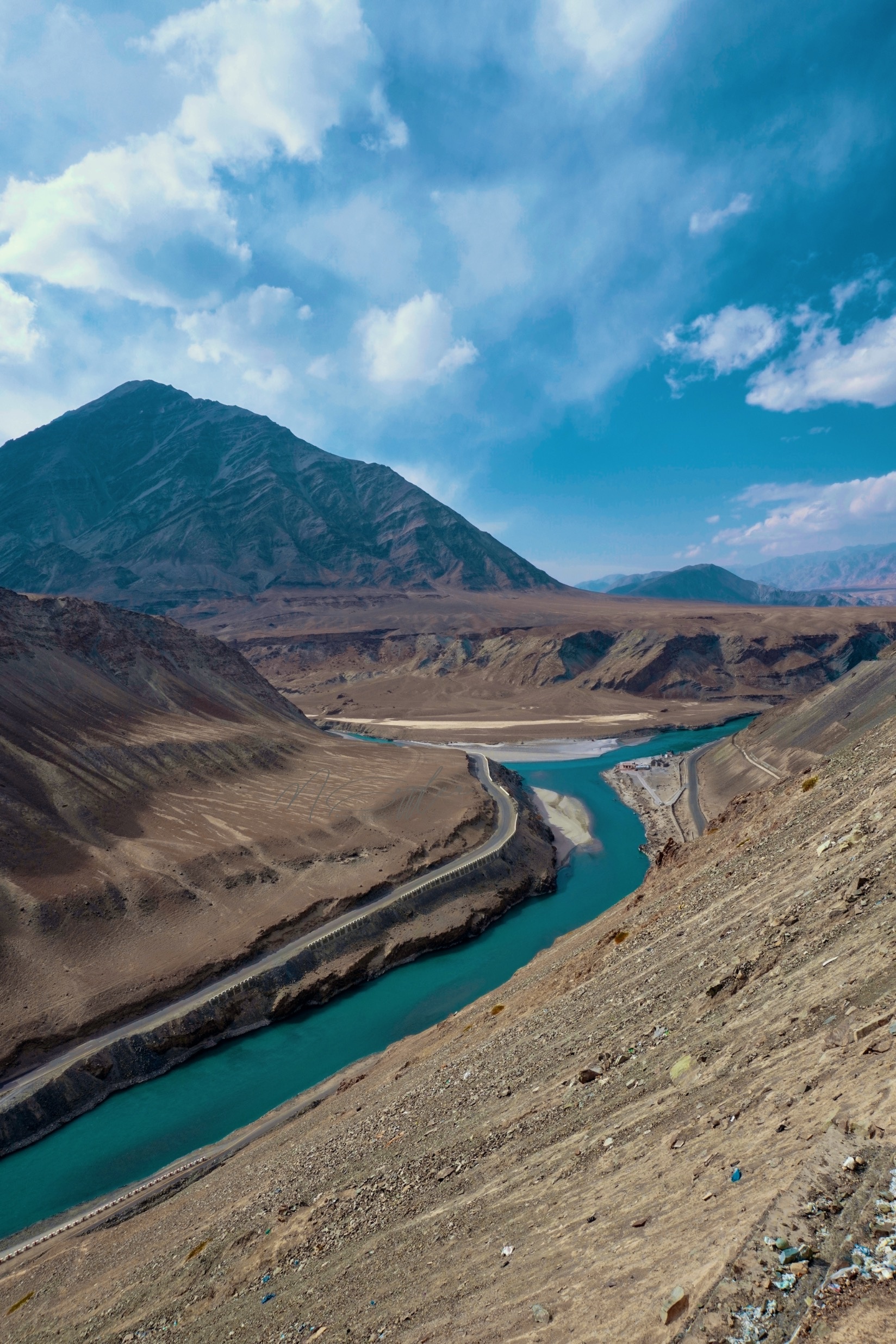 Indus River beauty, Blue sky, Travels, 1650x2480 HD Phone