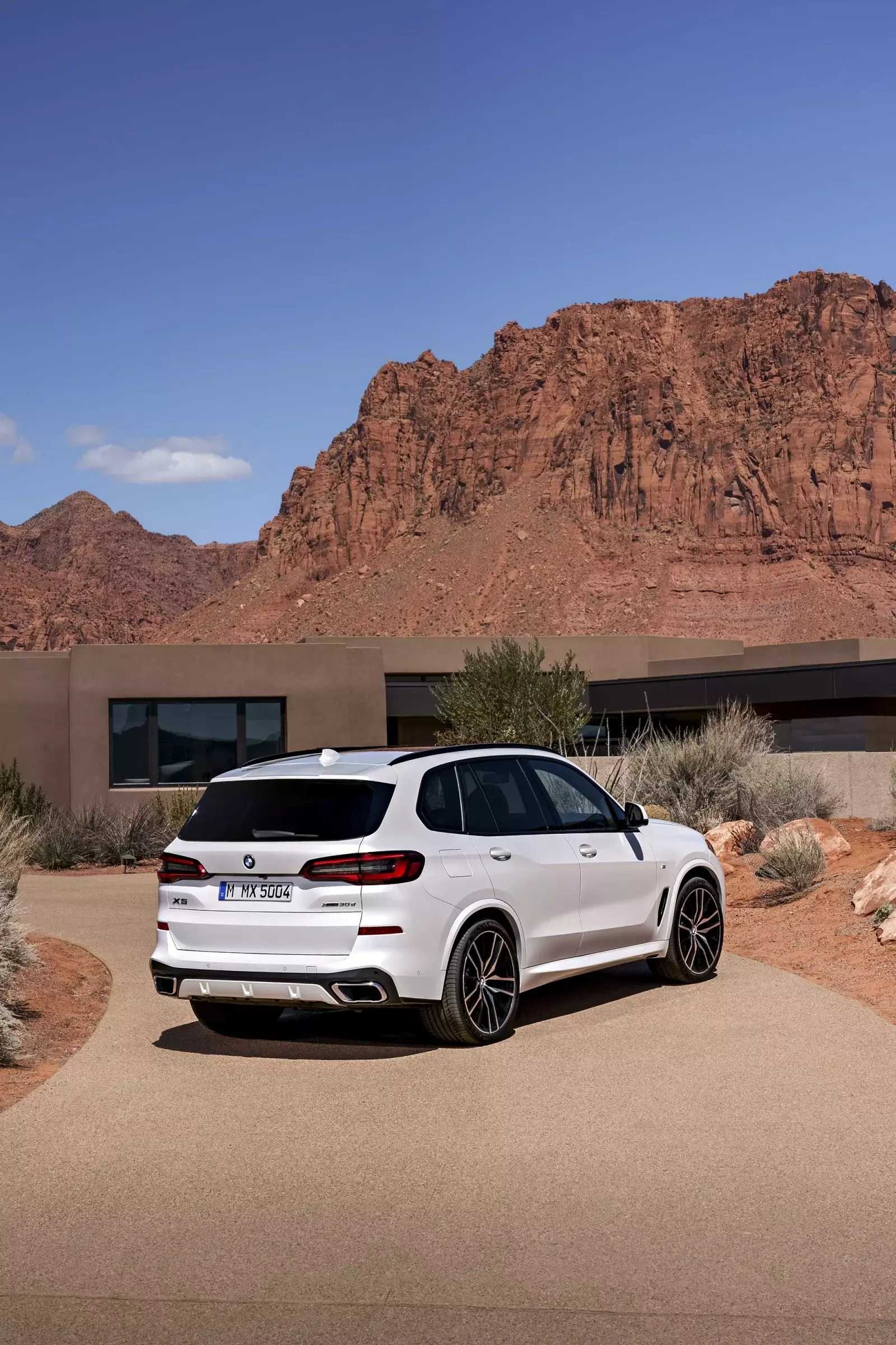 BMW X5, Awesome free, HD wallpapers, 1600x2400 HD Phone