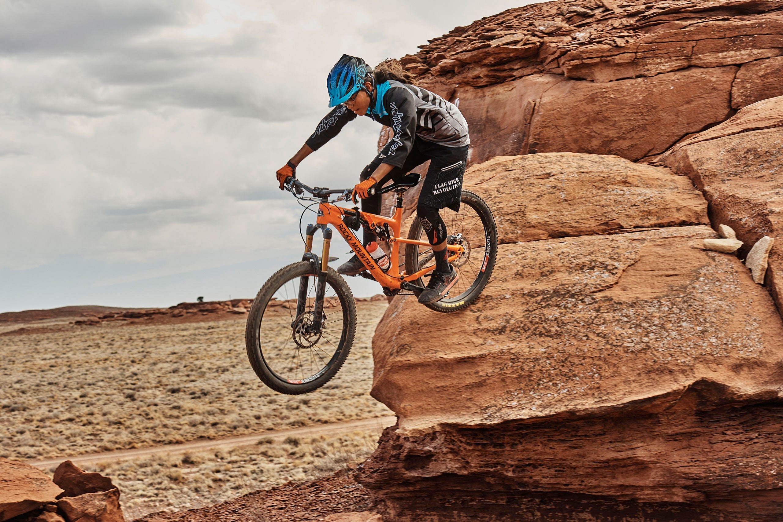 Extreme cyclists, Navajo nation, Thrilling adventures, Inspiring stories, 2560x1710 HD Desktop