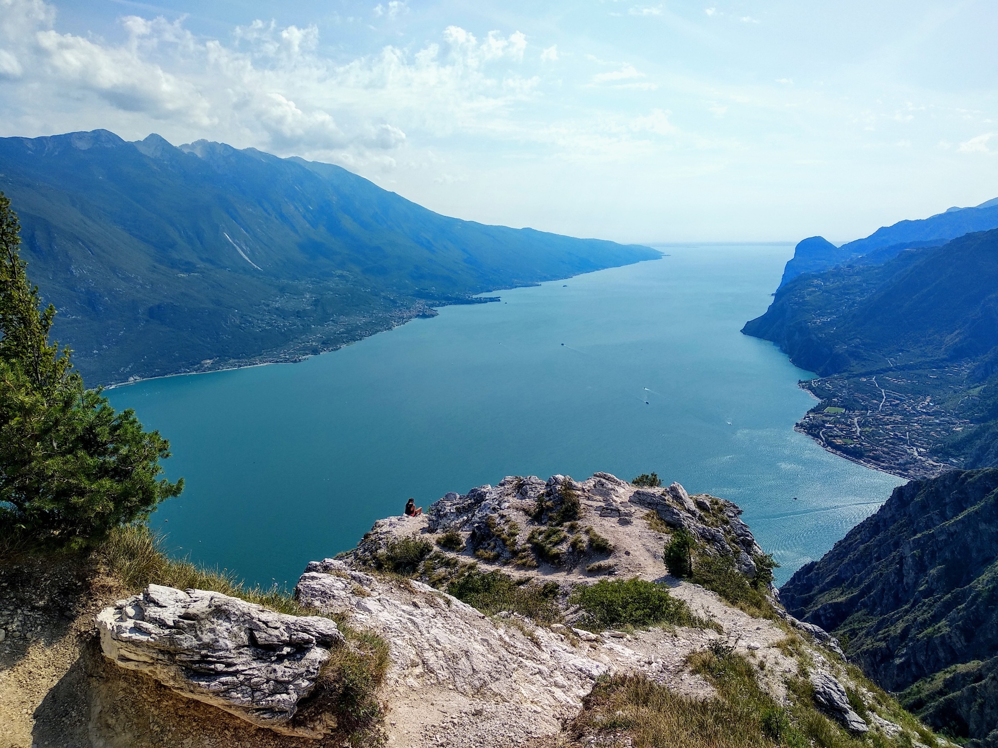 Atemberaubender Blick auf den Gardasee, 2050x1540 HD Desktop